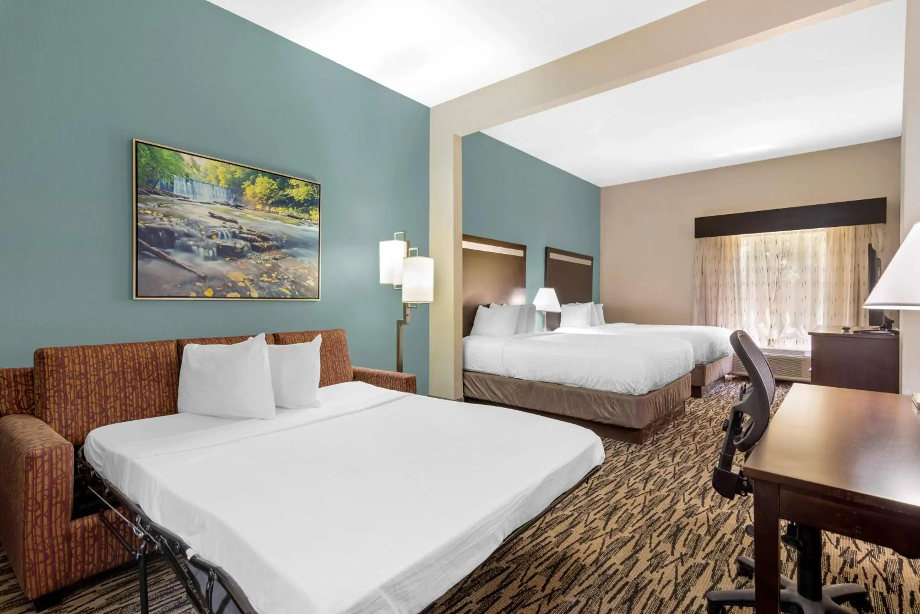 Bedroom, Bed in Best Western Plus McDonough Inn & Suites Bedroom, Bed in Best Western Plus McDonough Inn & Suites