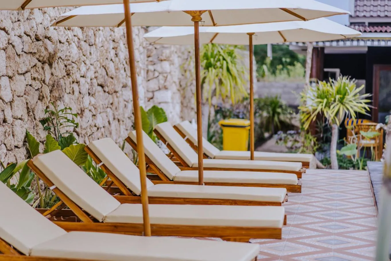 Sunday Huts Lembongan