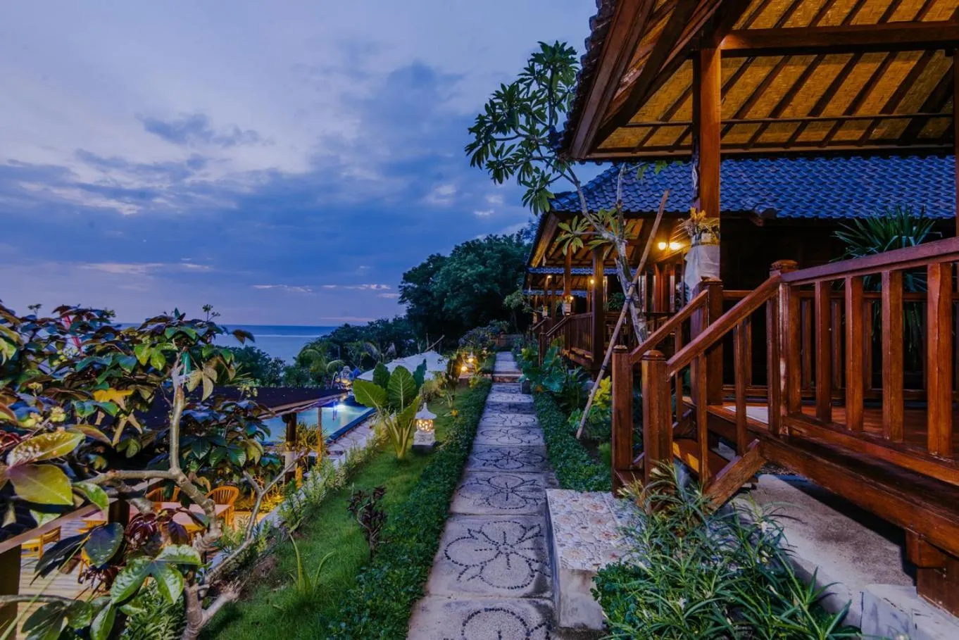 Sunday Huts Lembongan