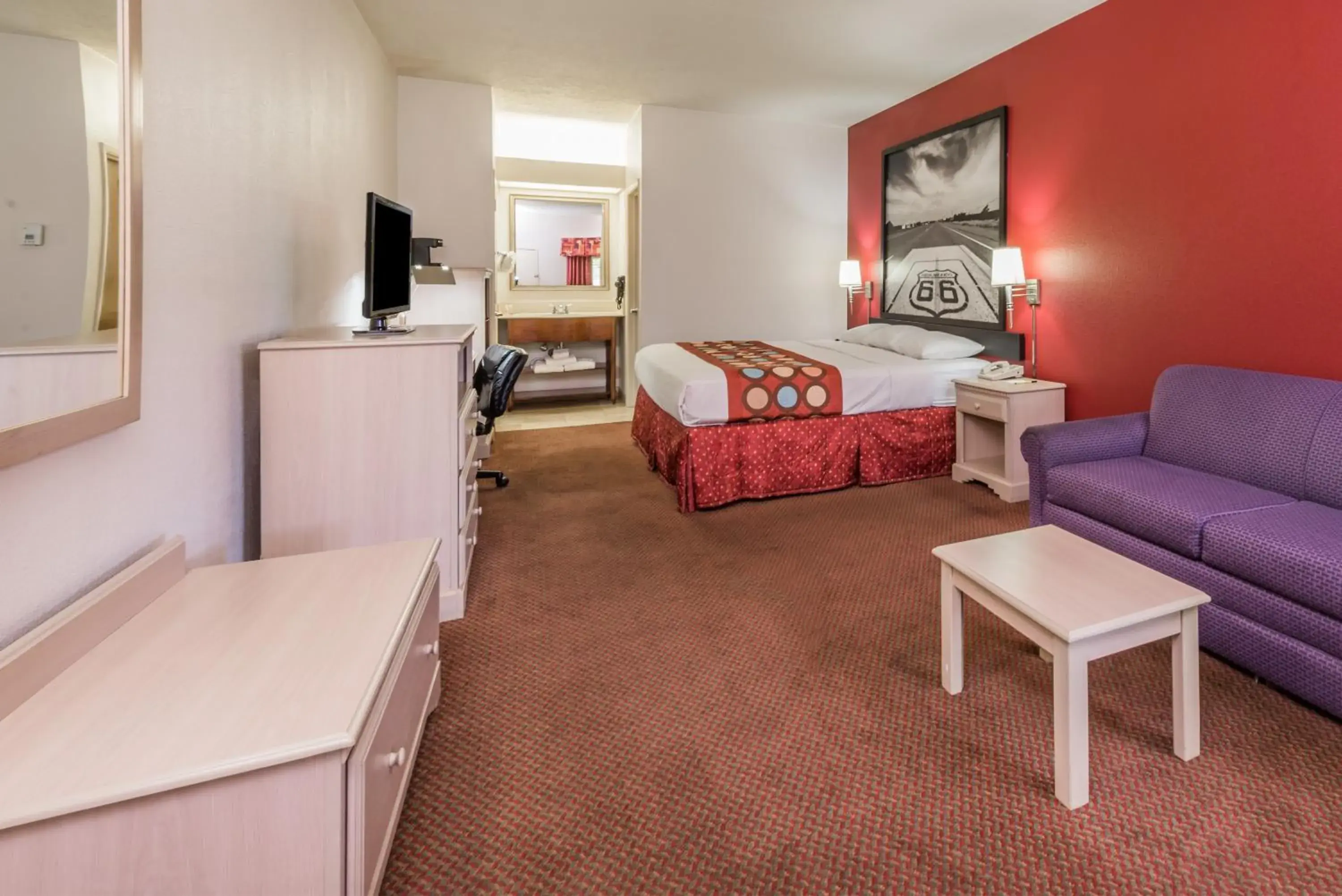 Bedroom, Seating Area in Super 8 by Wyndham Albuquerque Airport