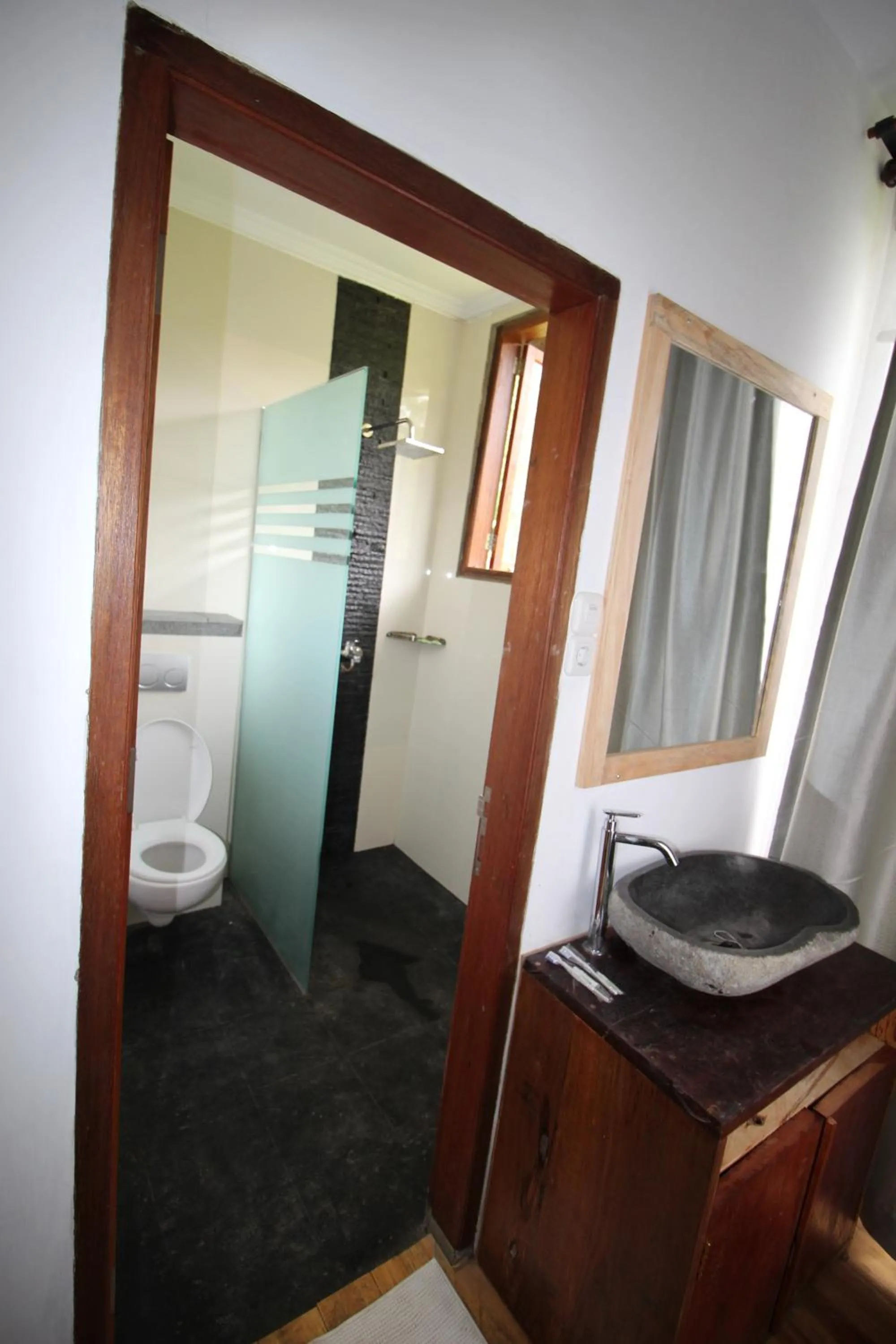 Bathroom in Padi Ecolodge