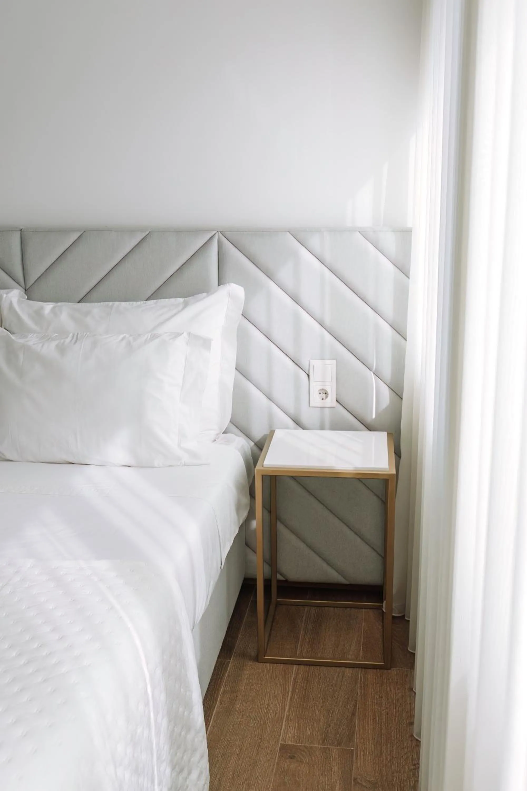Bedroom, Bed in Alma Invicta Alegria