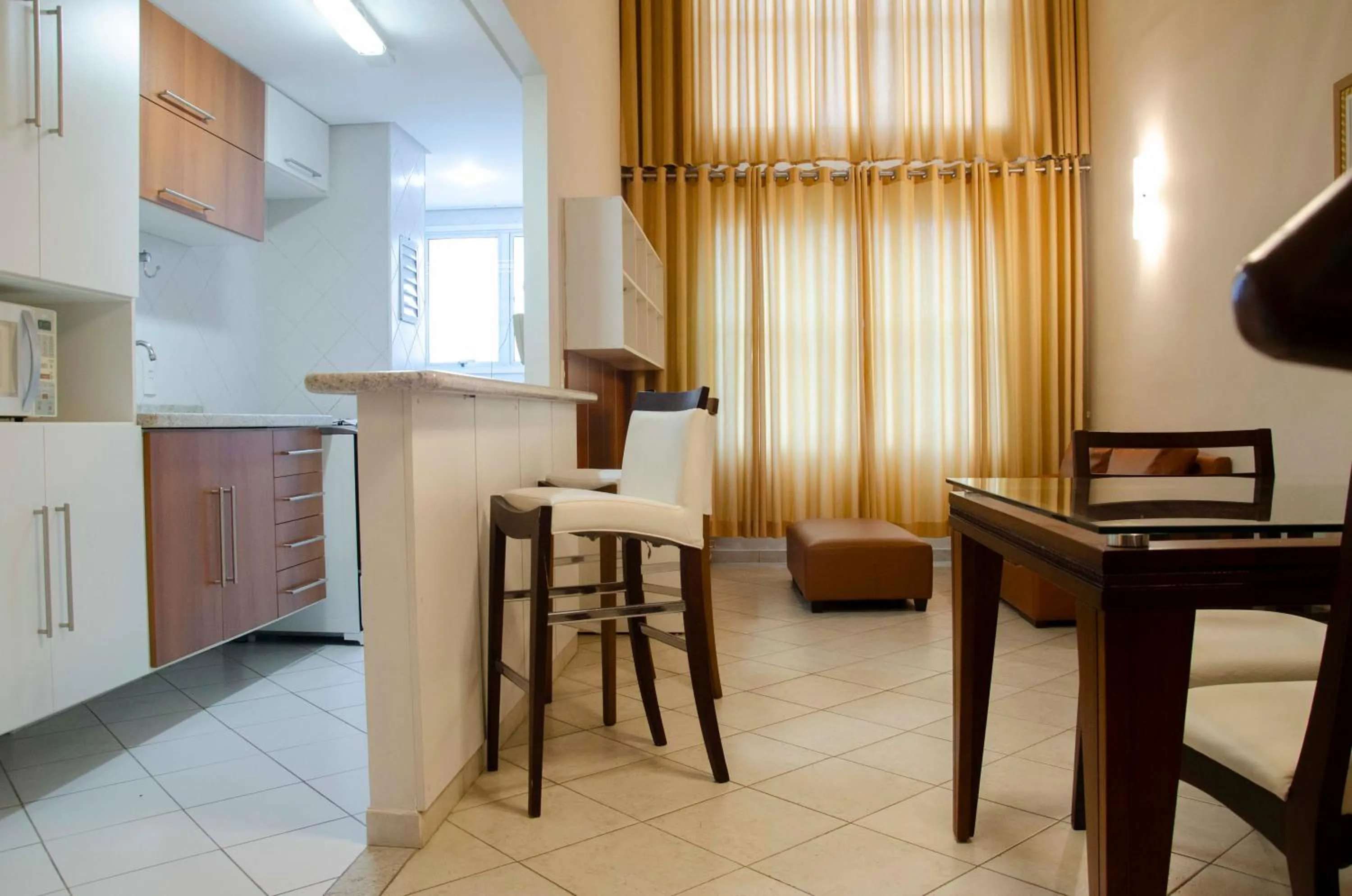 Kitchen or kitchenette in Hotel City Hall