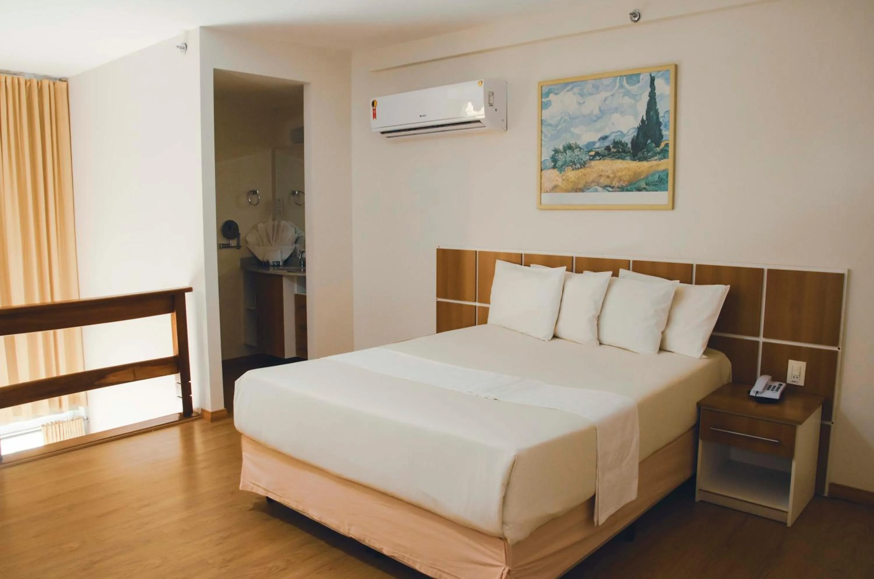 Bed in Hotel City Hall