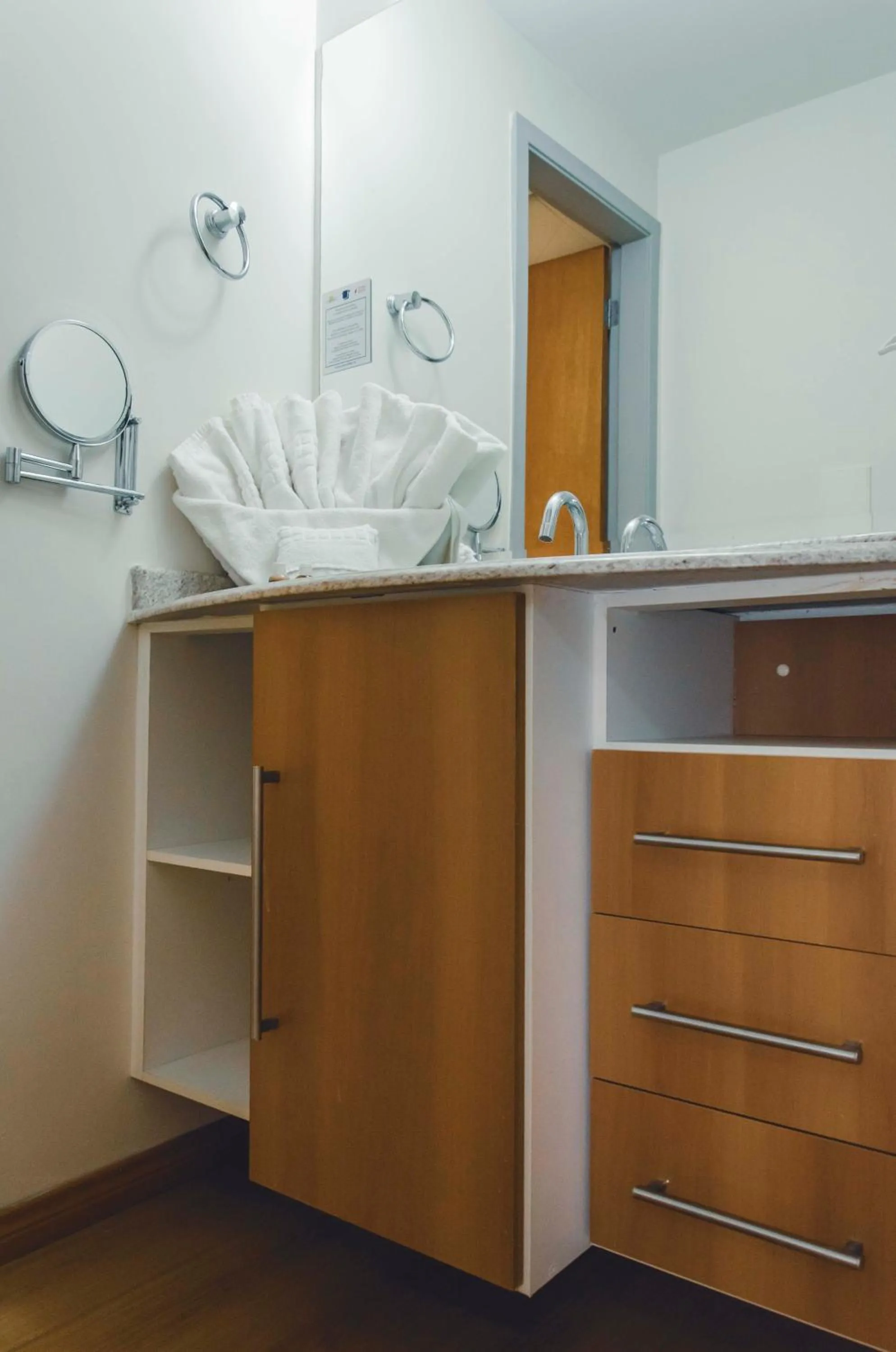 towels in Hotel City Hall