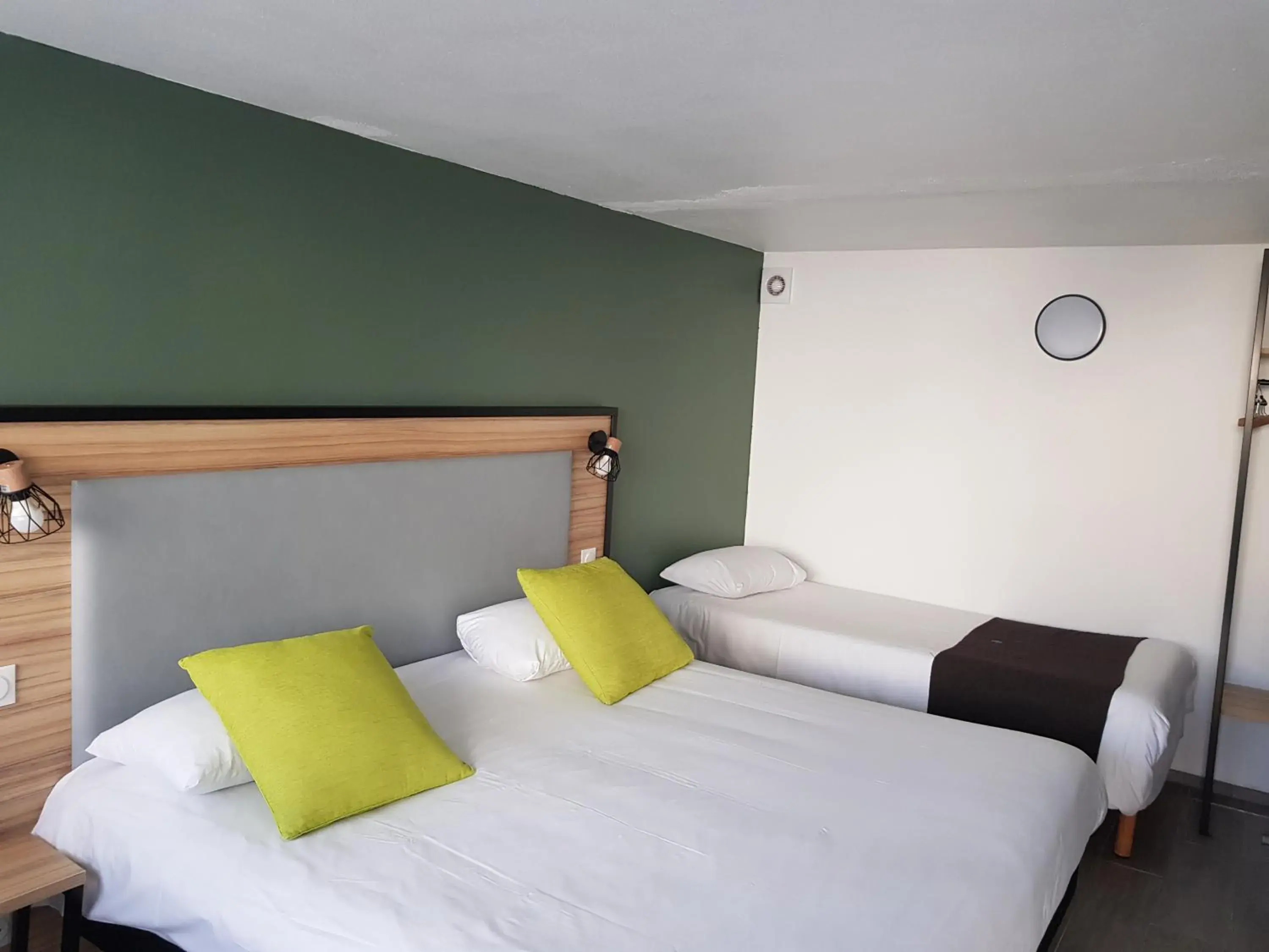 Bed in Campanile Saumur Bed in Campanile Saumur