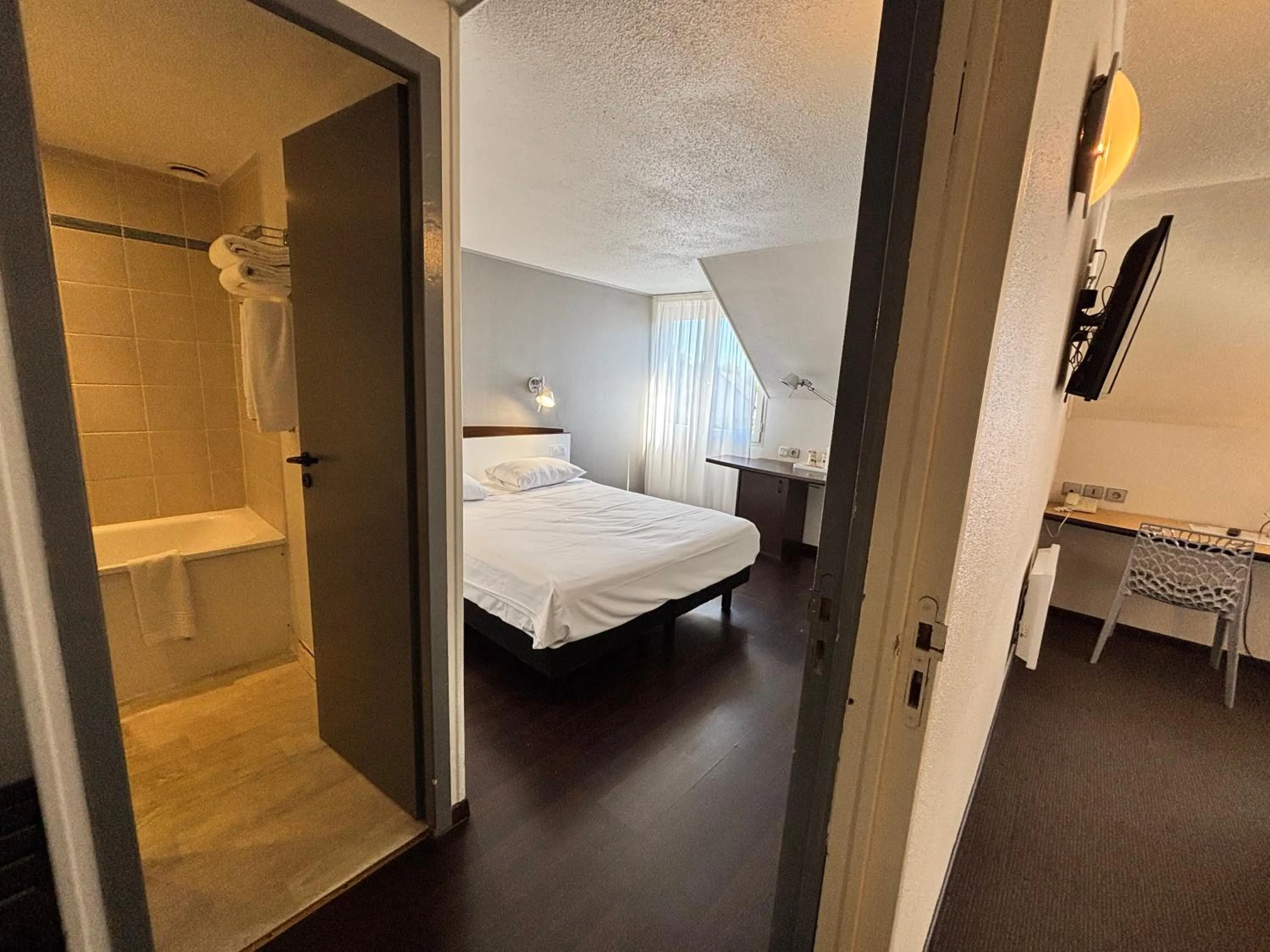 Bed in Campanile Saumur