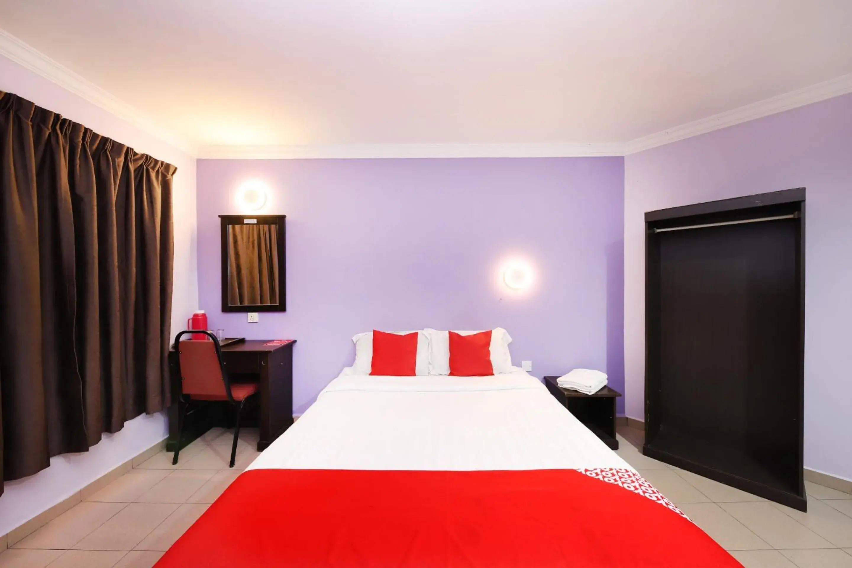 Bedroom, Bed in Super OYO 473 Comfort Hotel 2 Bedroom, Bed in Super OYO 473 Comfort Hotel 2