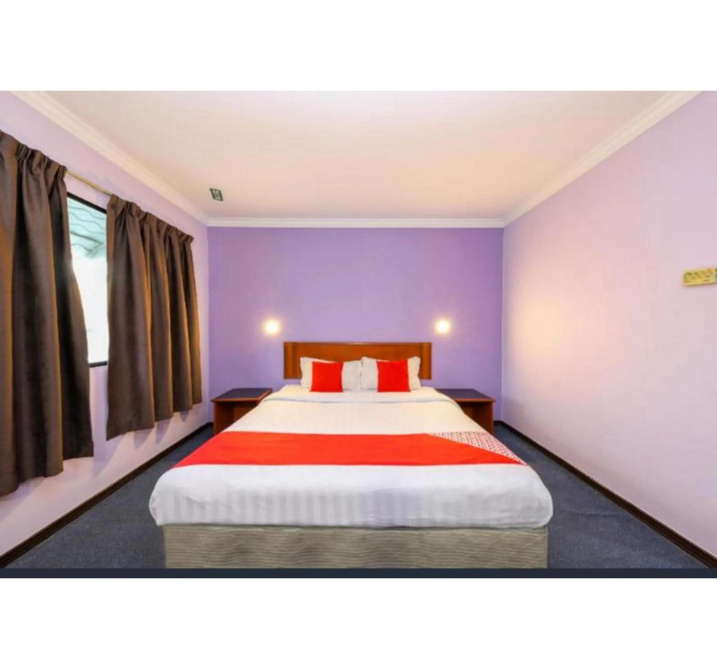 Bedroom, Bed in Super OYO 473 Comfort Hotel 2