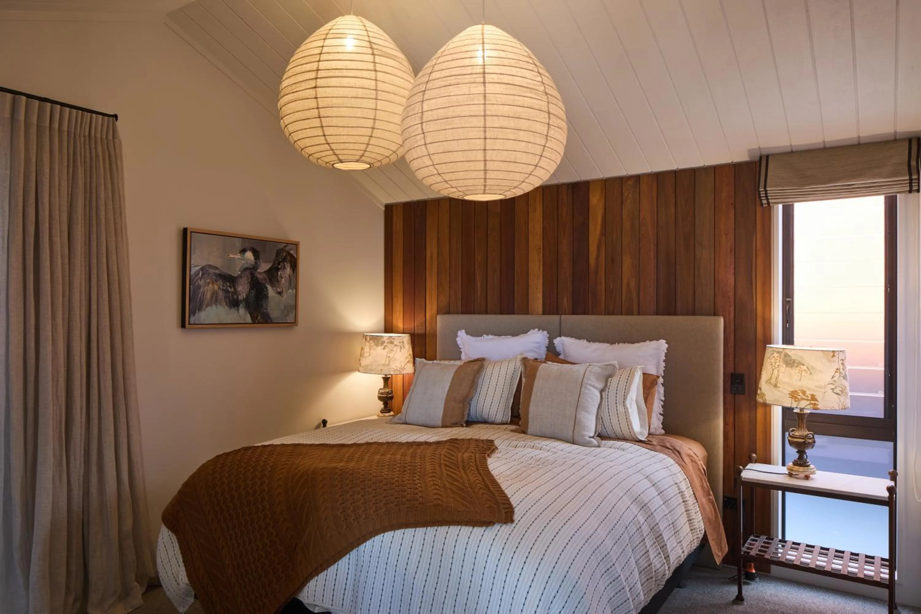 Bedroom, Bed in Newton Heights