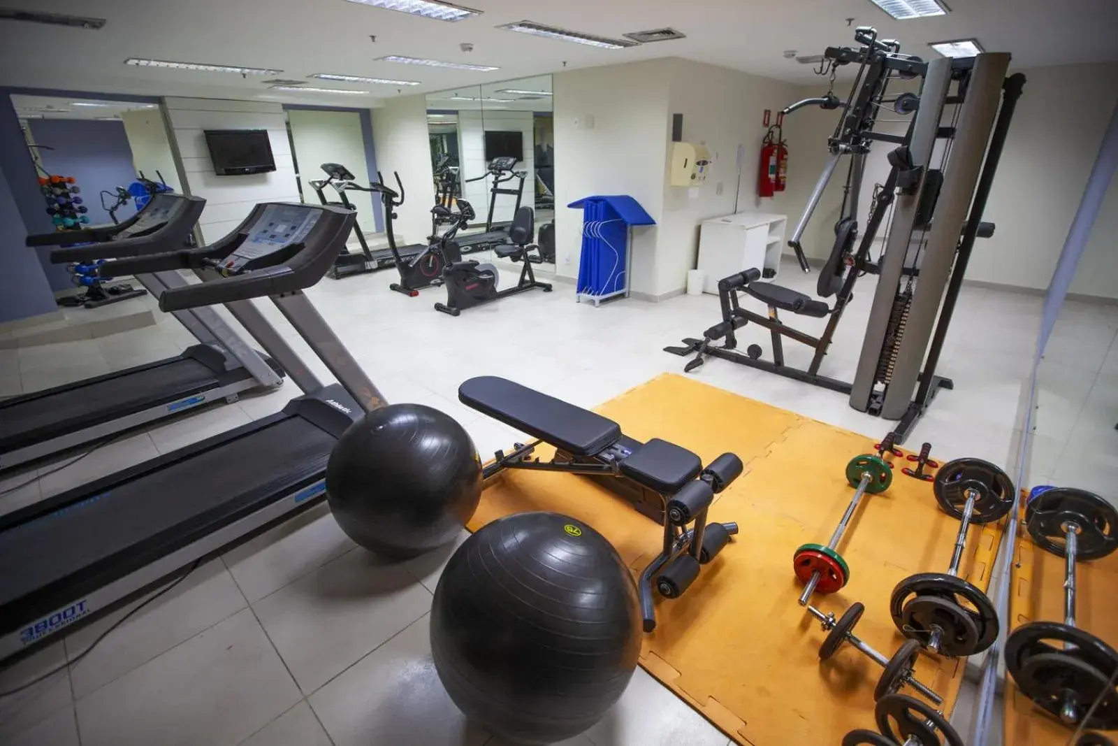 Fitness centre/facilities in Del Mar Hotel Fitness centre/facilities in Del Mar Hotel