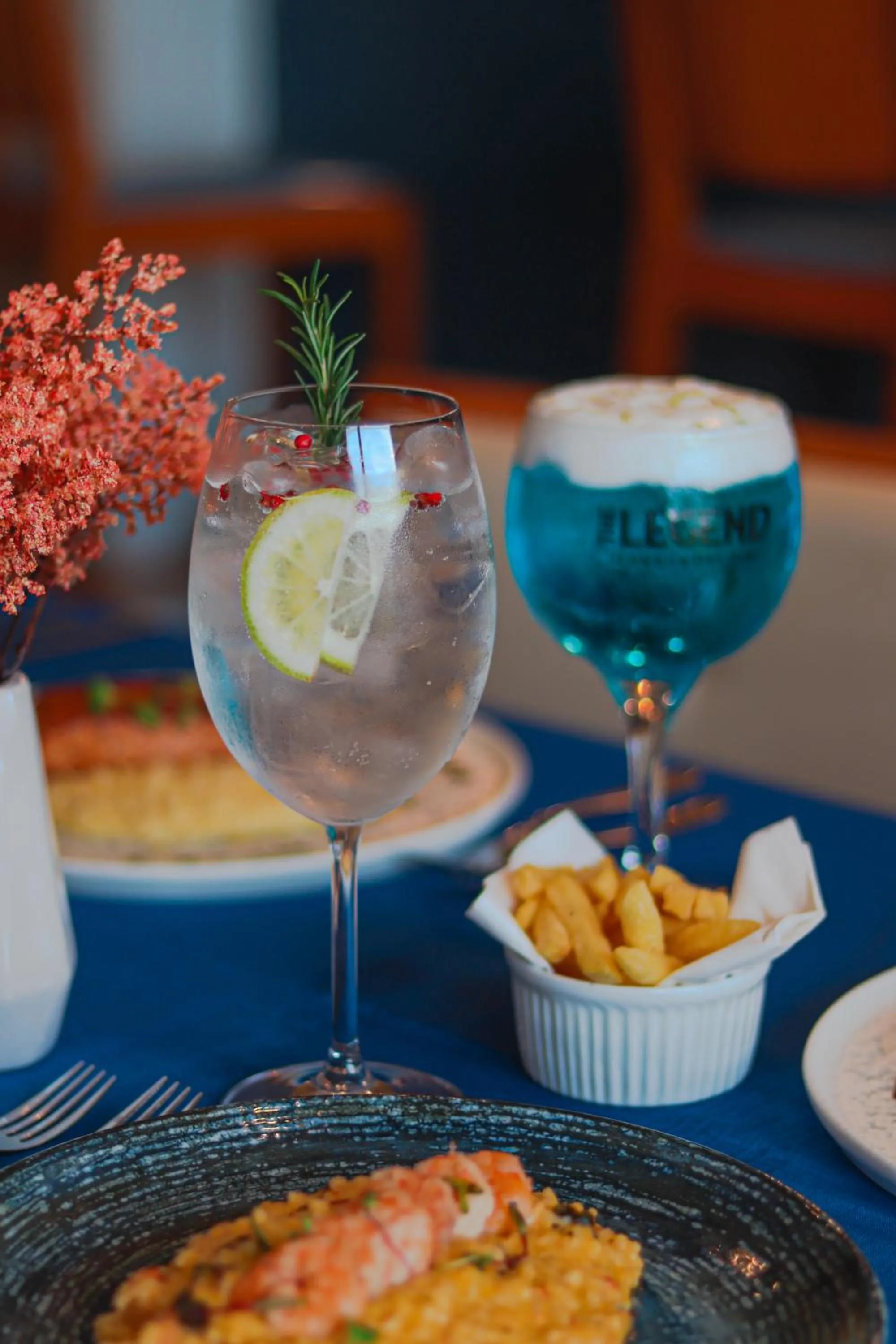 Food and drinks in Del Mar Hotel