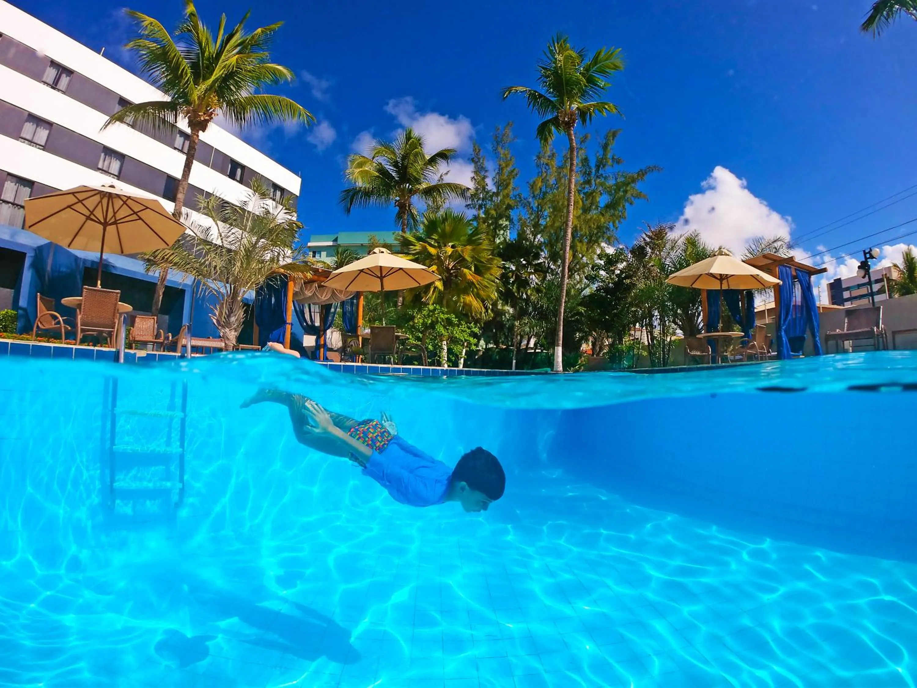 Swimming pool in Del Mar Hotel