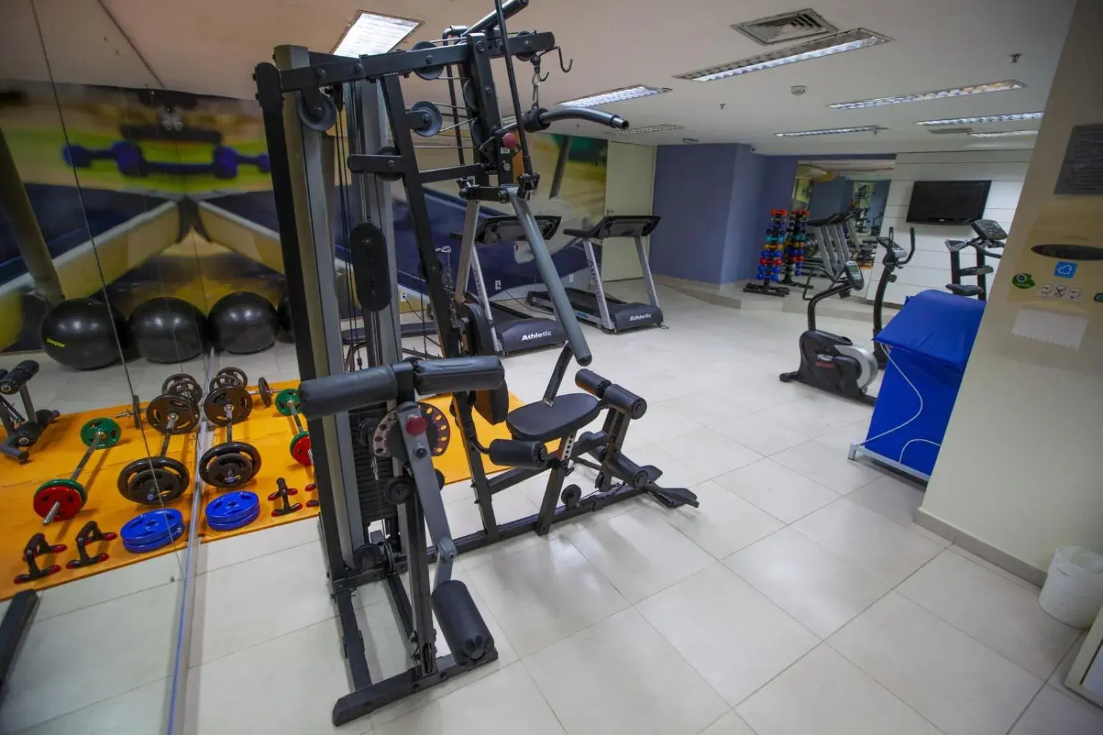 Fitness centre/facilities in Del Mar Hotel Fitness centre/facilities in Del Mar Hotel