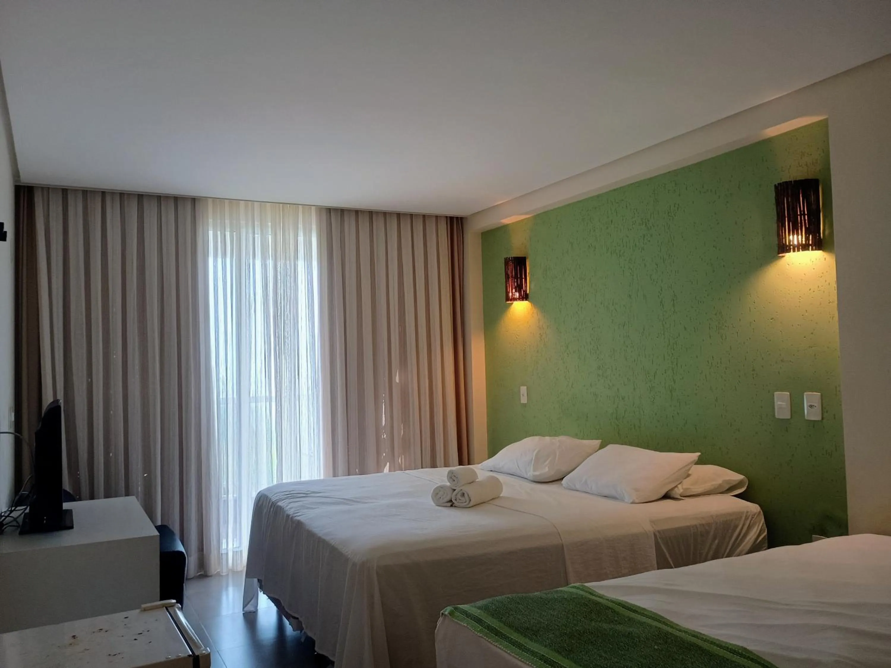 Photo of the whole room, Bed in Pousada Laguna