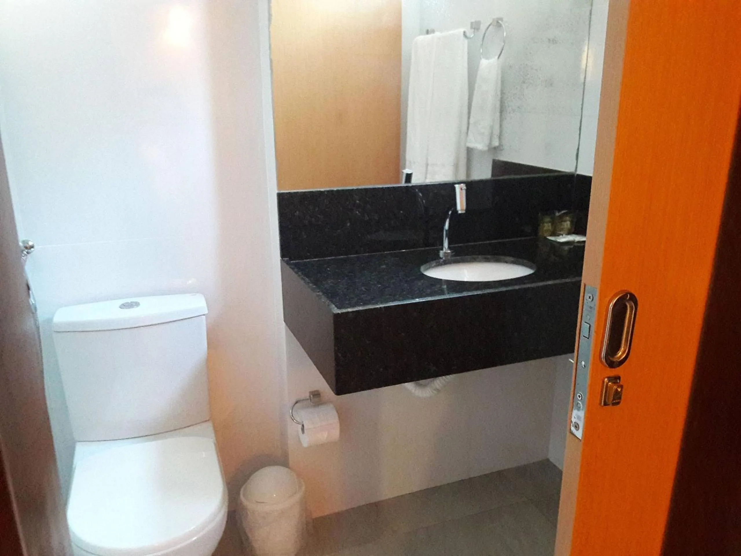 Shower in Pousada Laguna