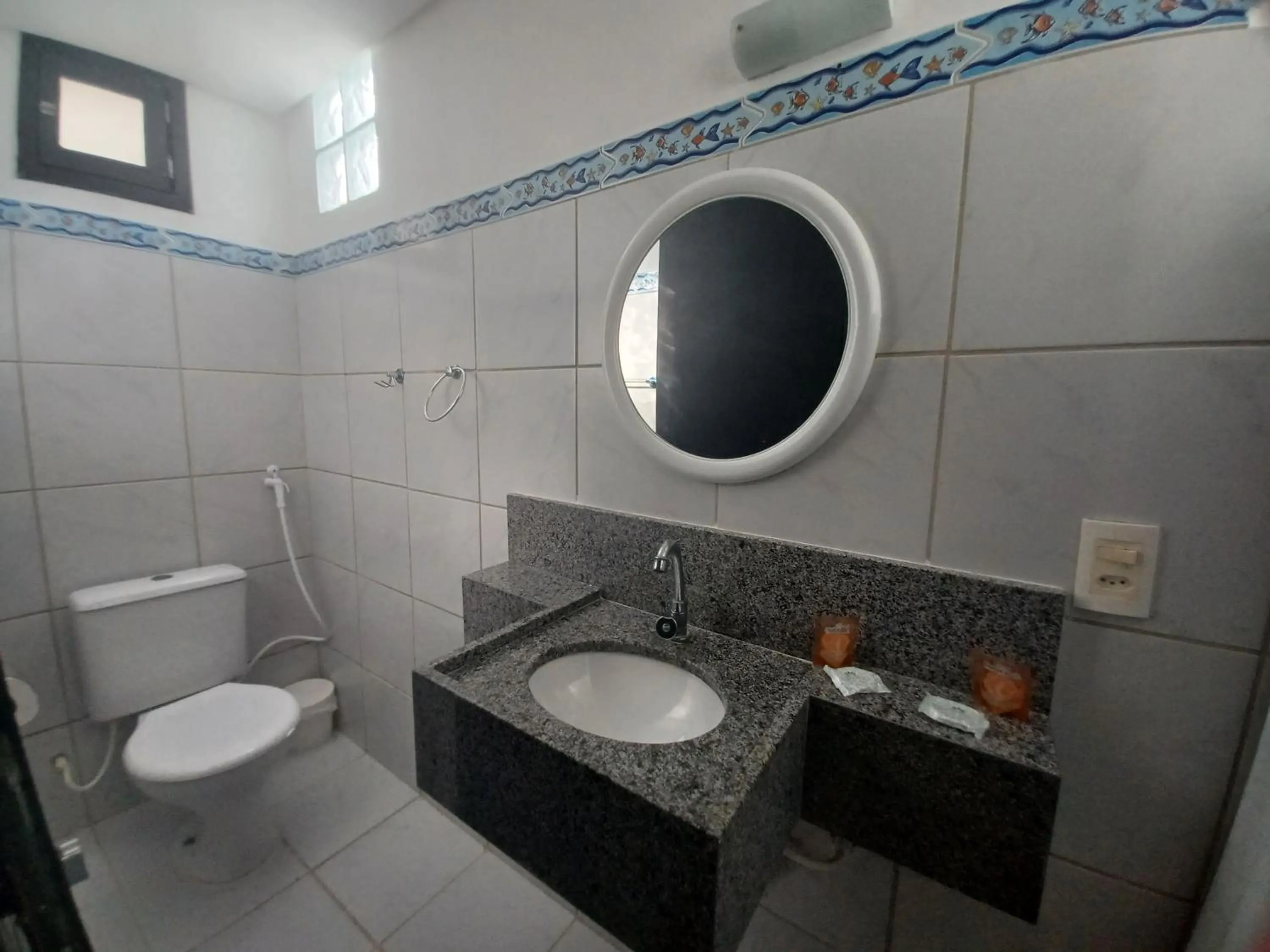 Shower in Pousada Laguna