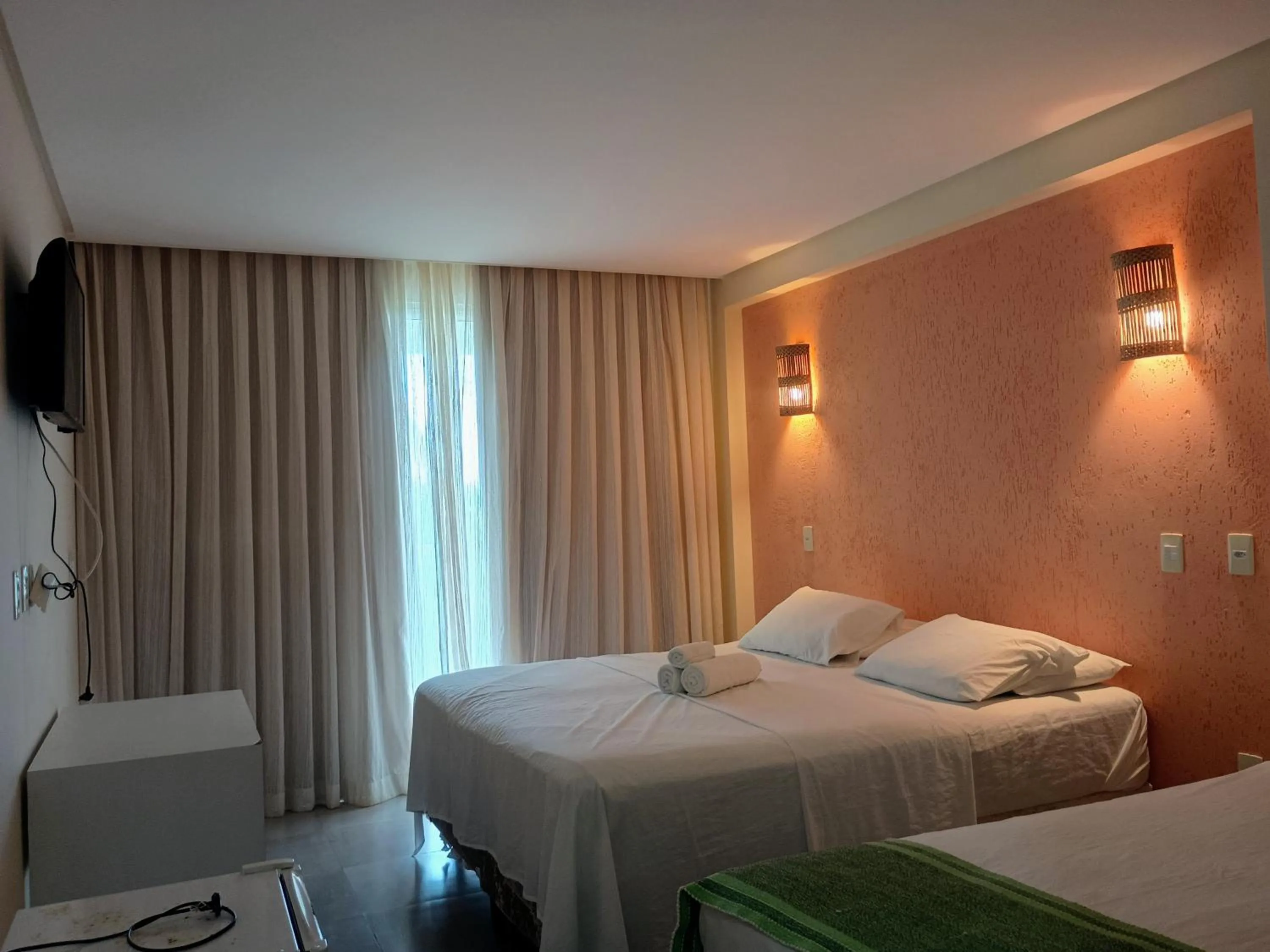 Photo of the whole room, Bed in Pousada Laguna