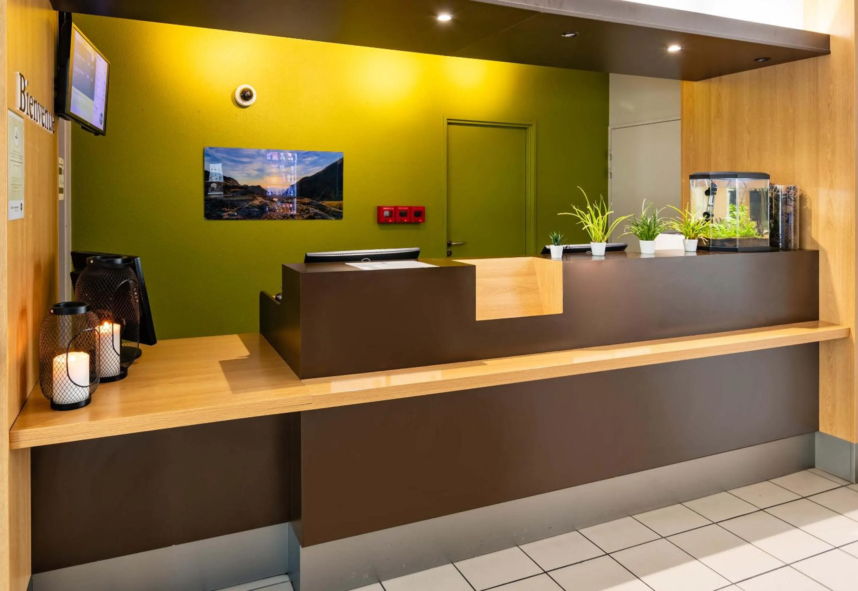 Lobby or reception in B&B HOTEL Grenoble Centre Alpexpo