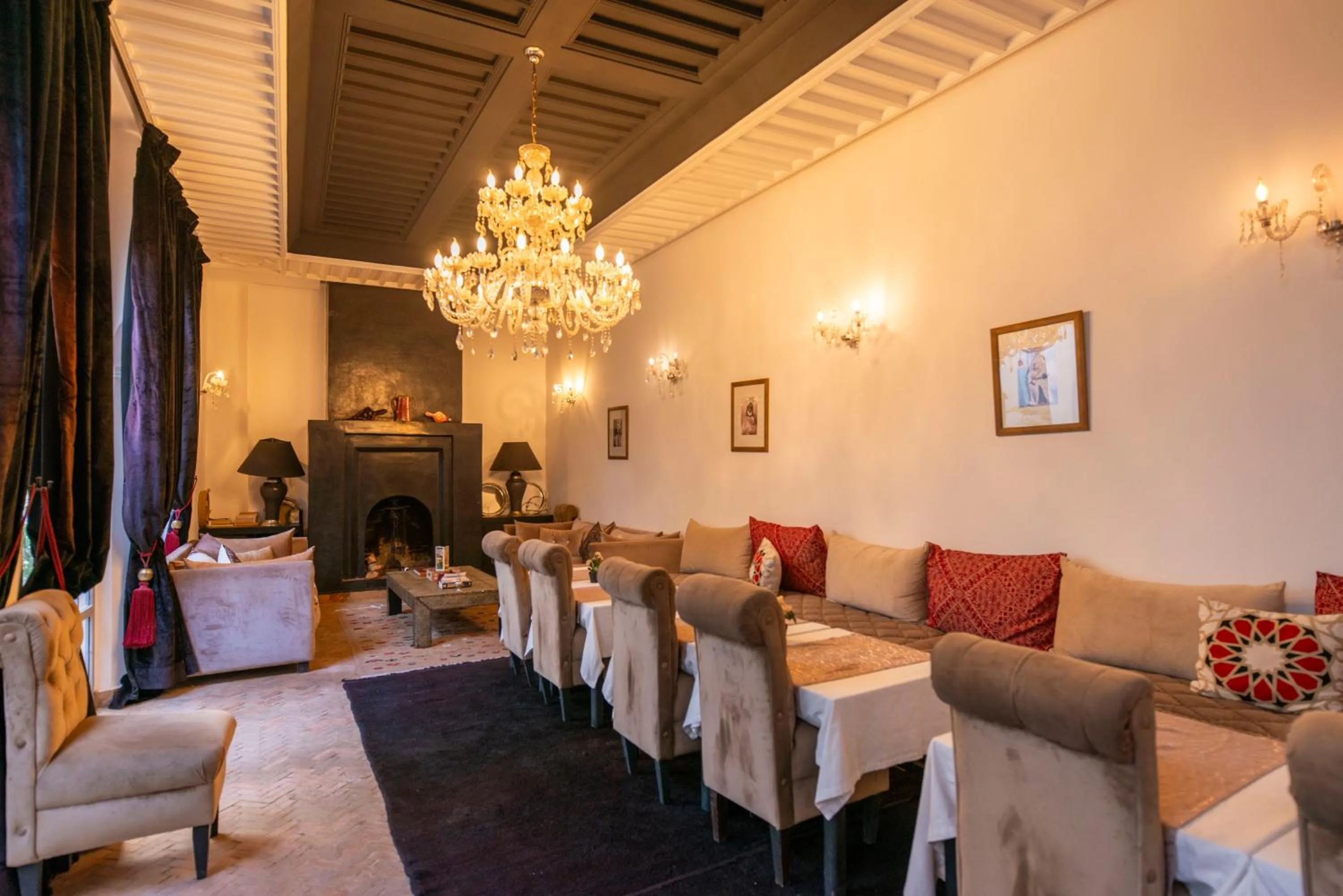 Riad 64 Maison D'hôtes & Spa