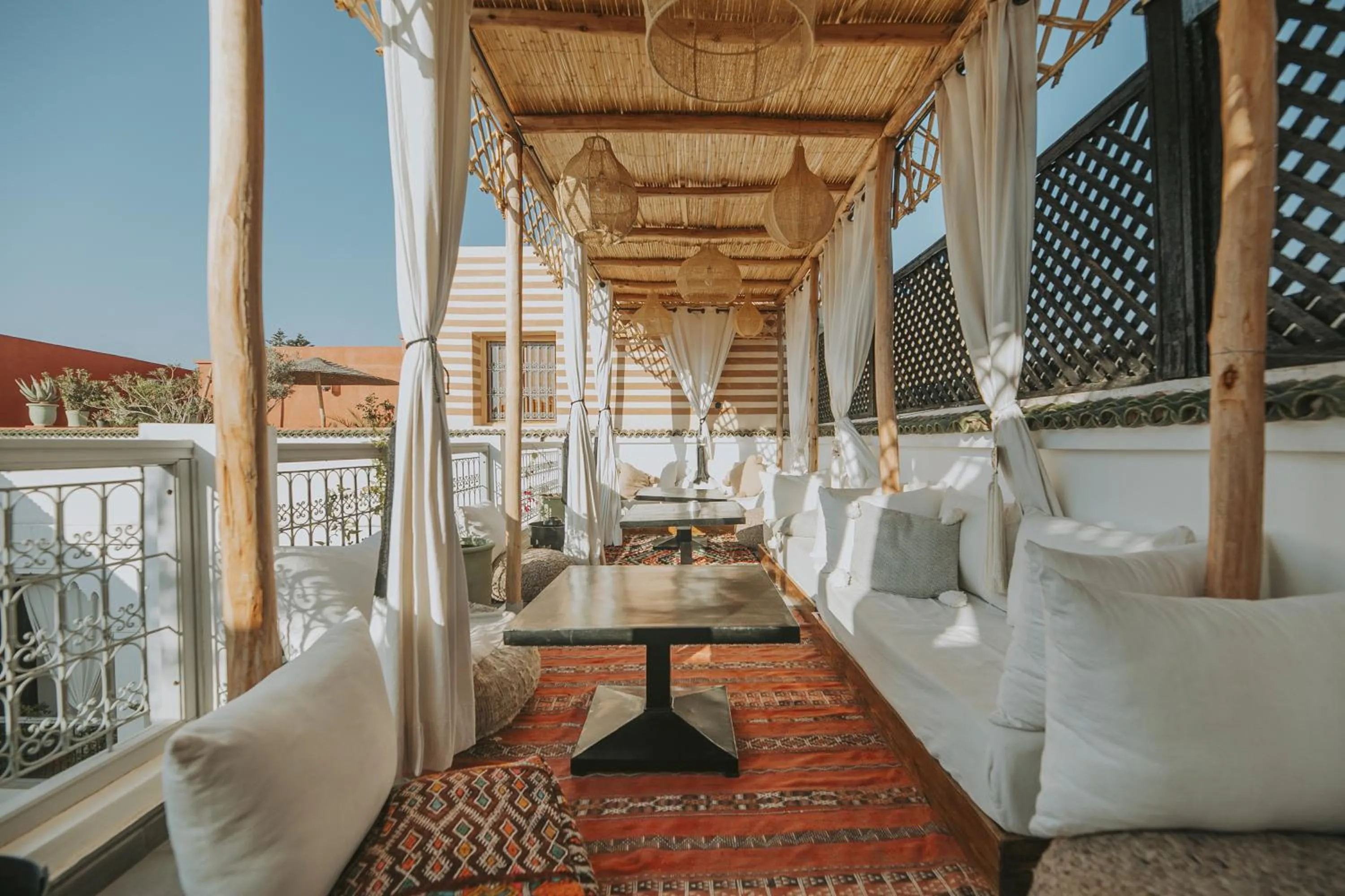 Balcony/Terrace in Riad 64 Maison D'hôtes & Spa