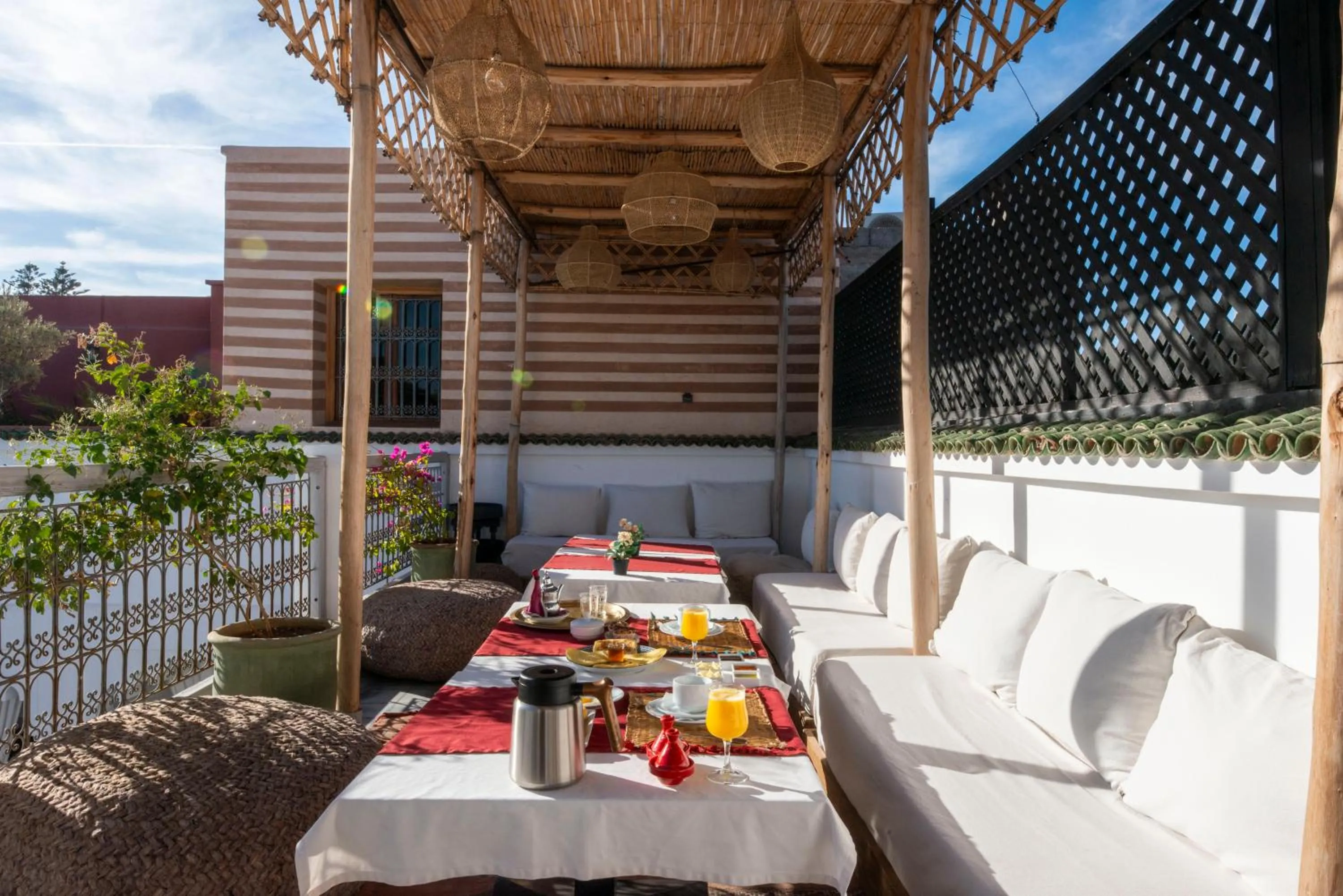 Riad 64 Maison D'hôtes & Spa