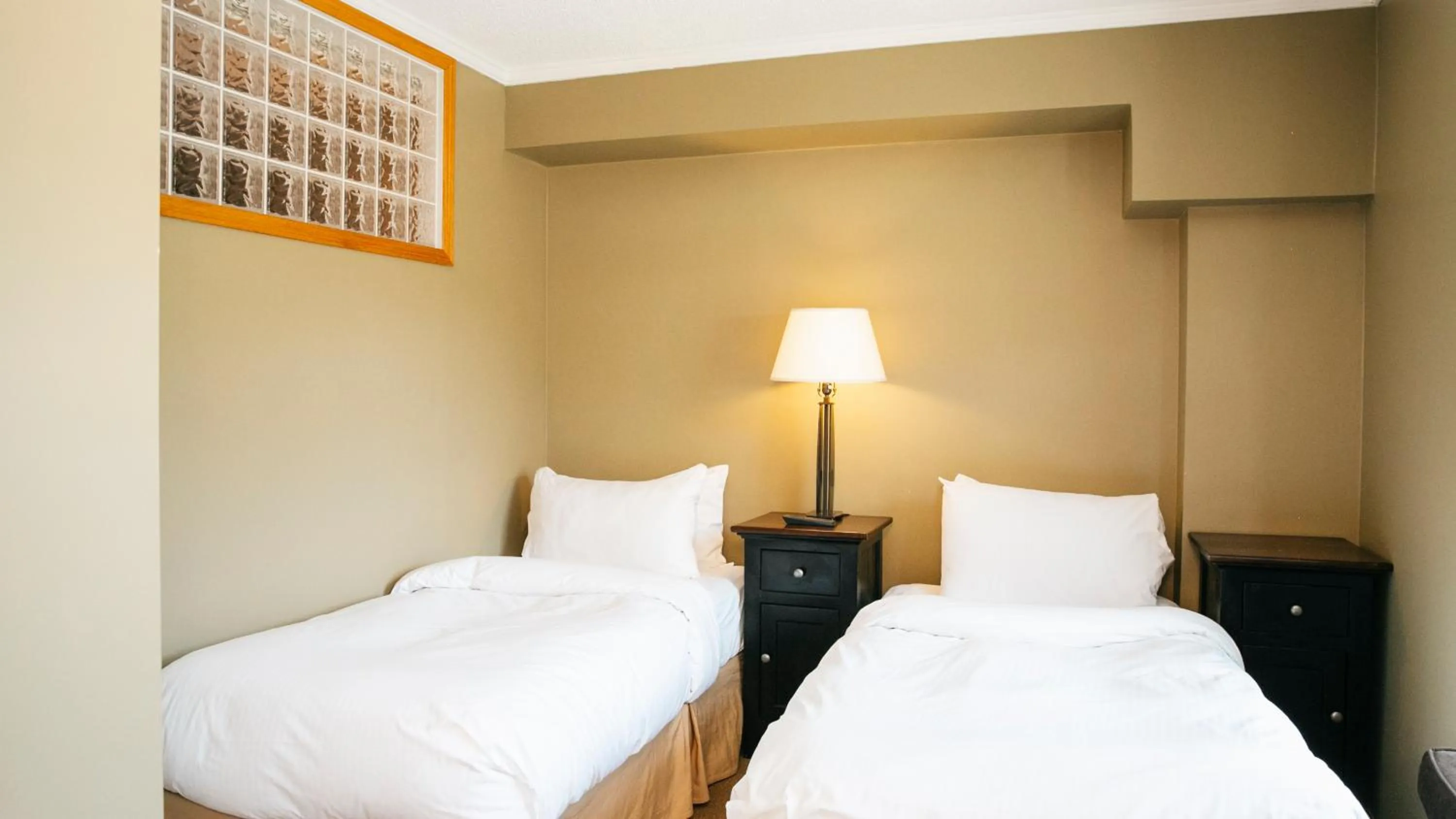 Bed in Carleton Lodge