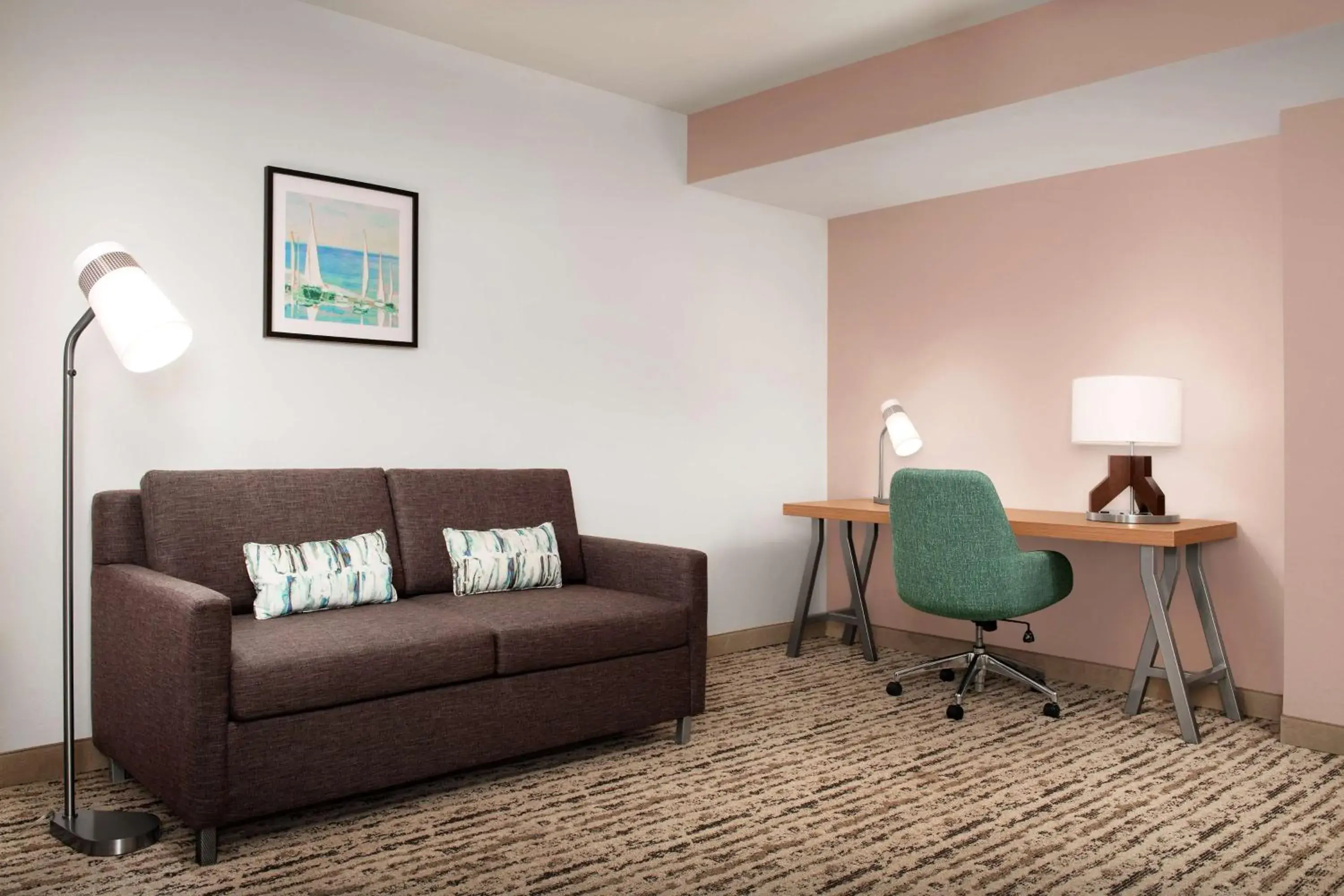 Living room in Hilton Garden Inn Solomons Living room in Hilton Garden Inn Solomons