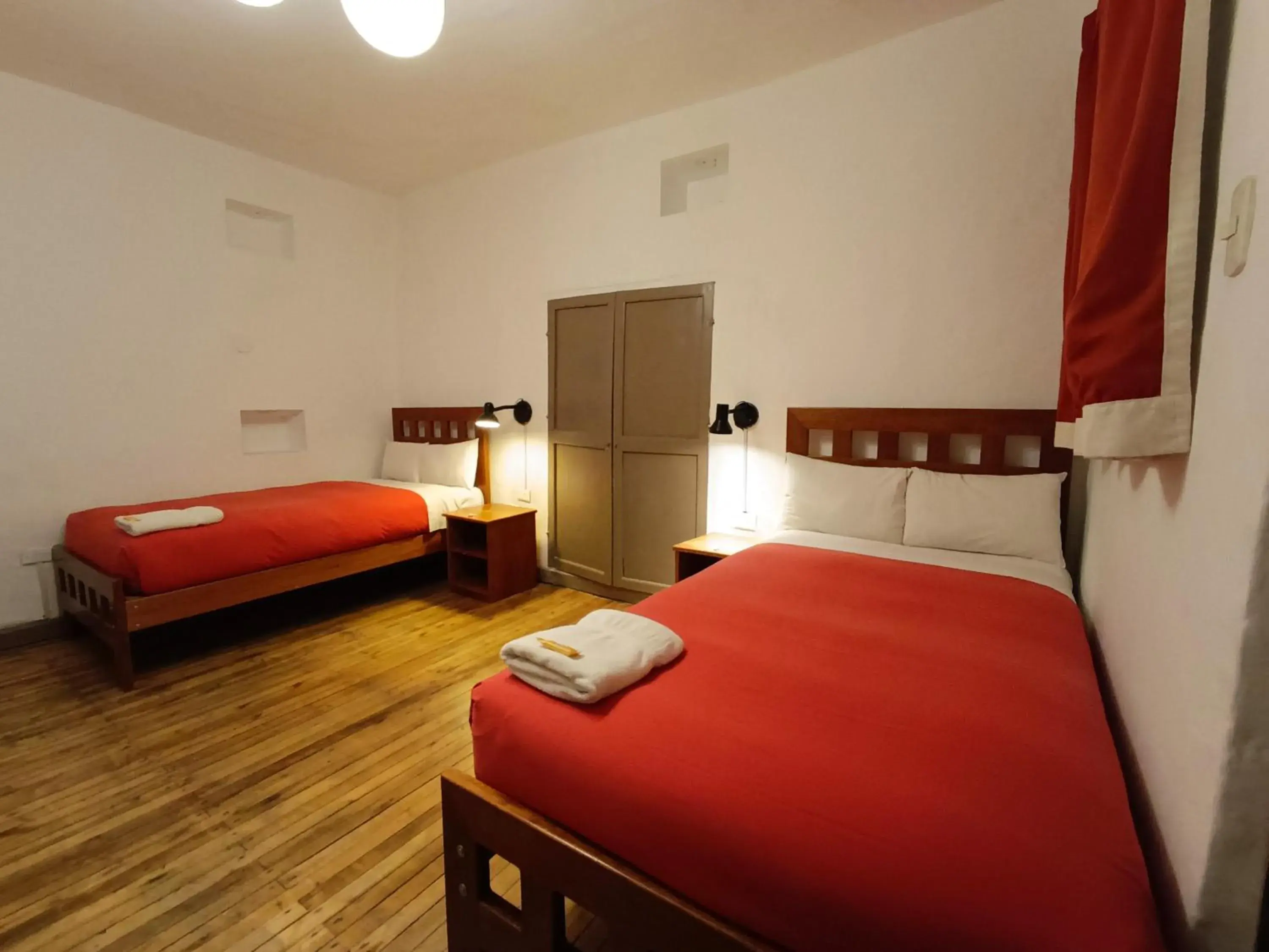 Twin Room (Interior View) in Pariwana Hostel Cusco Twin Room (Interior View) in Pariwana Hostel Cusco