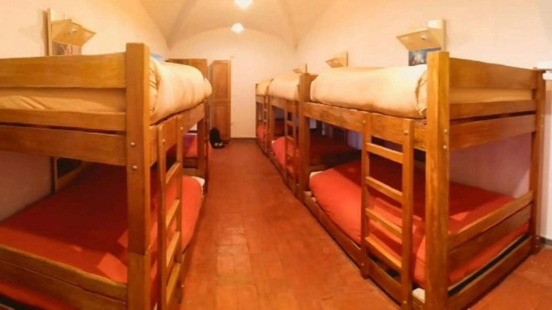 Bed in Mixed Dorm (10 Beds) in Pariwana Hostel Cusco