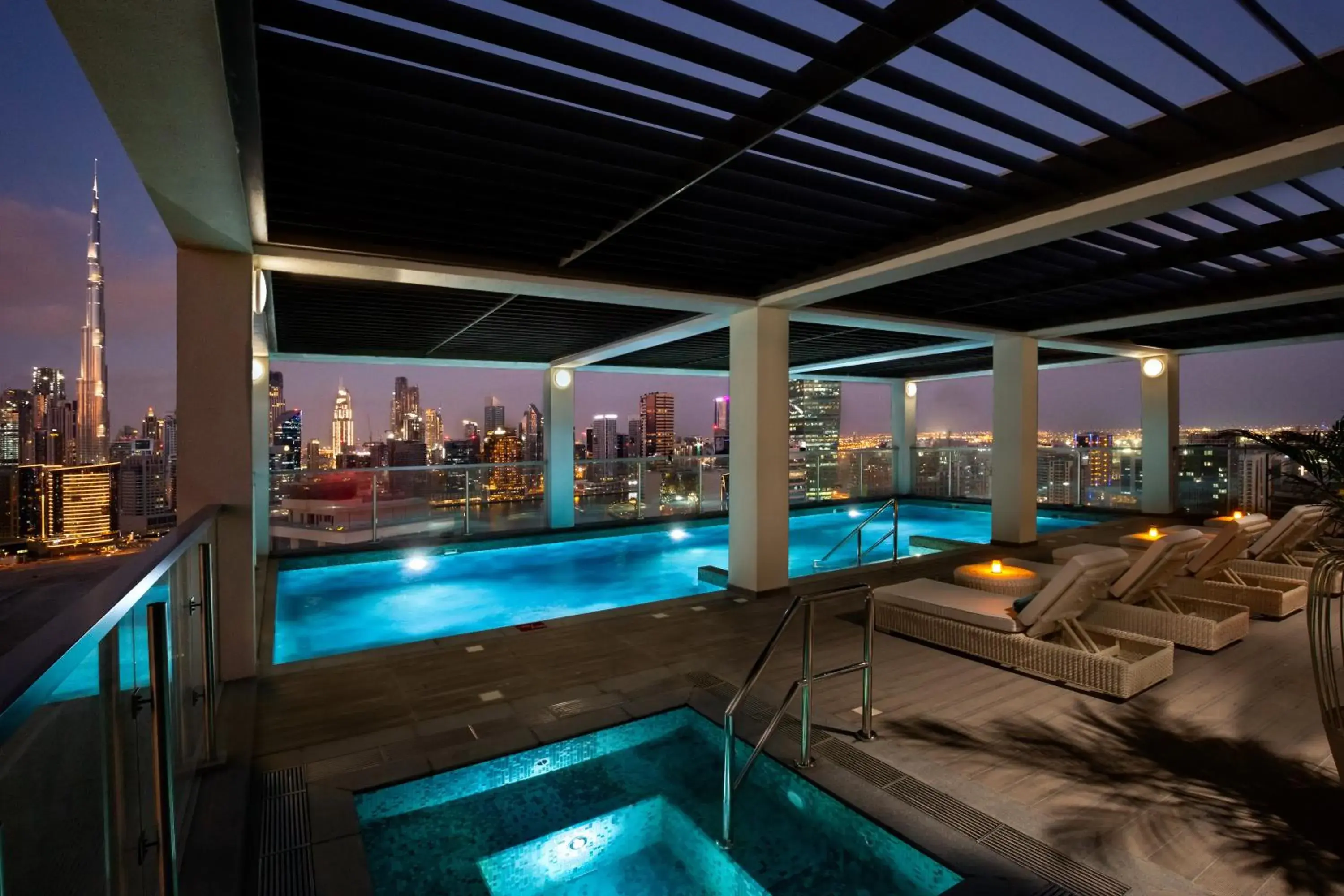 Swimming pool in Millennium Atria Business Bay Swimming pool in Millennium Atria Business Bay