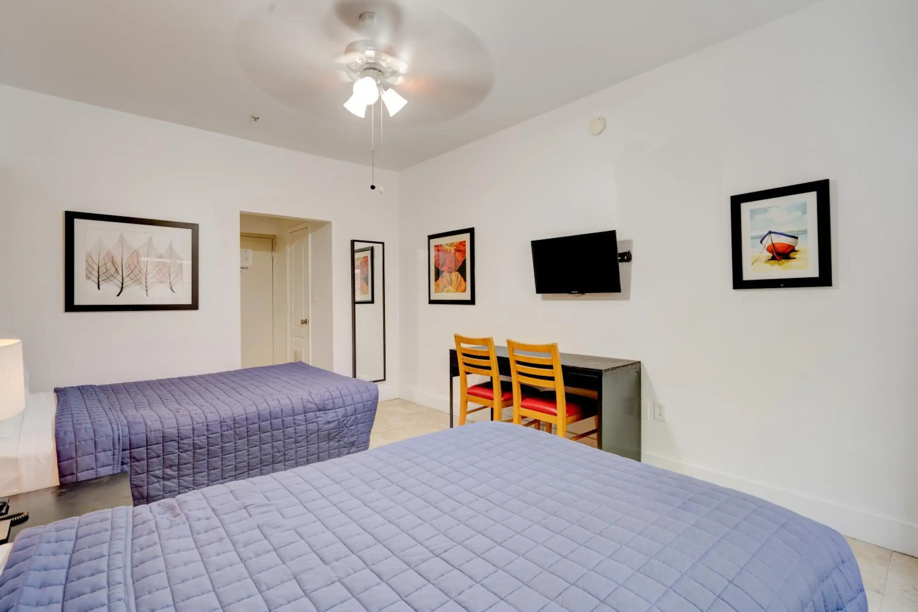 Bed in James Hotel Bed in James Hotel