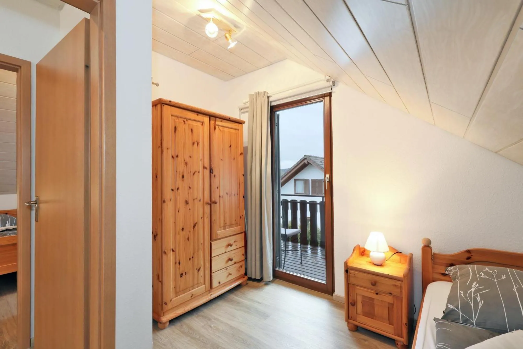 Bed in Seepark Kirchheim Ferienhaus bei Diane mit Sauna