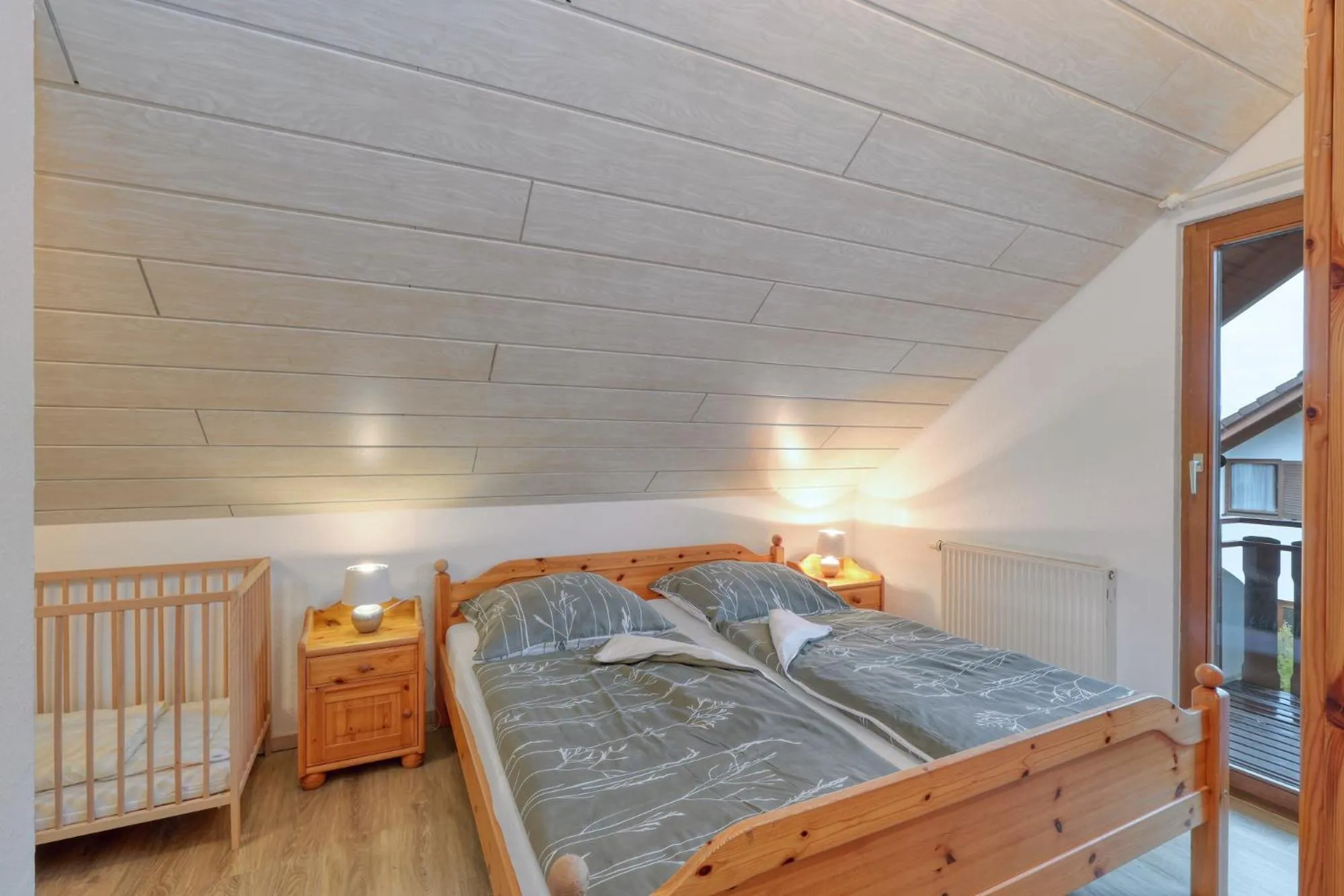 Bed in Seepark Kirchheim Ferienhaus bei Diane mit Sauna