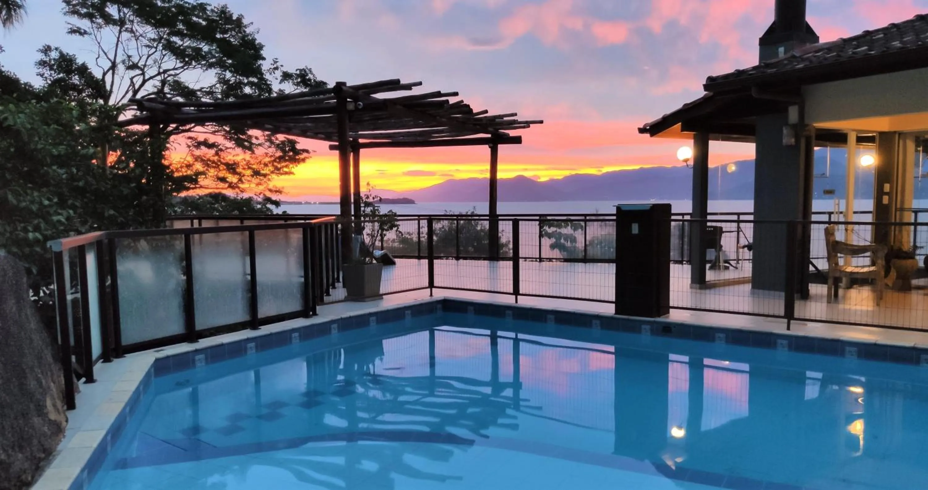 Pool view in Pousada Ecomar