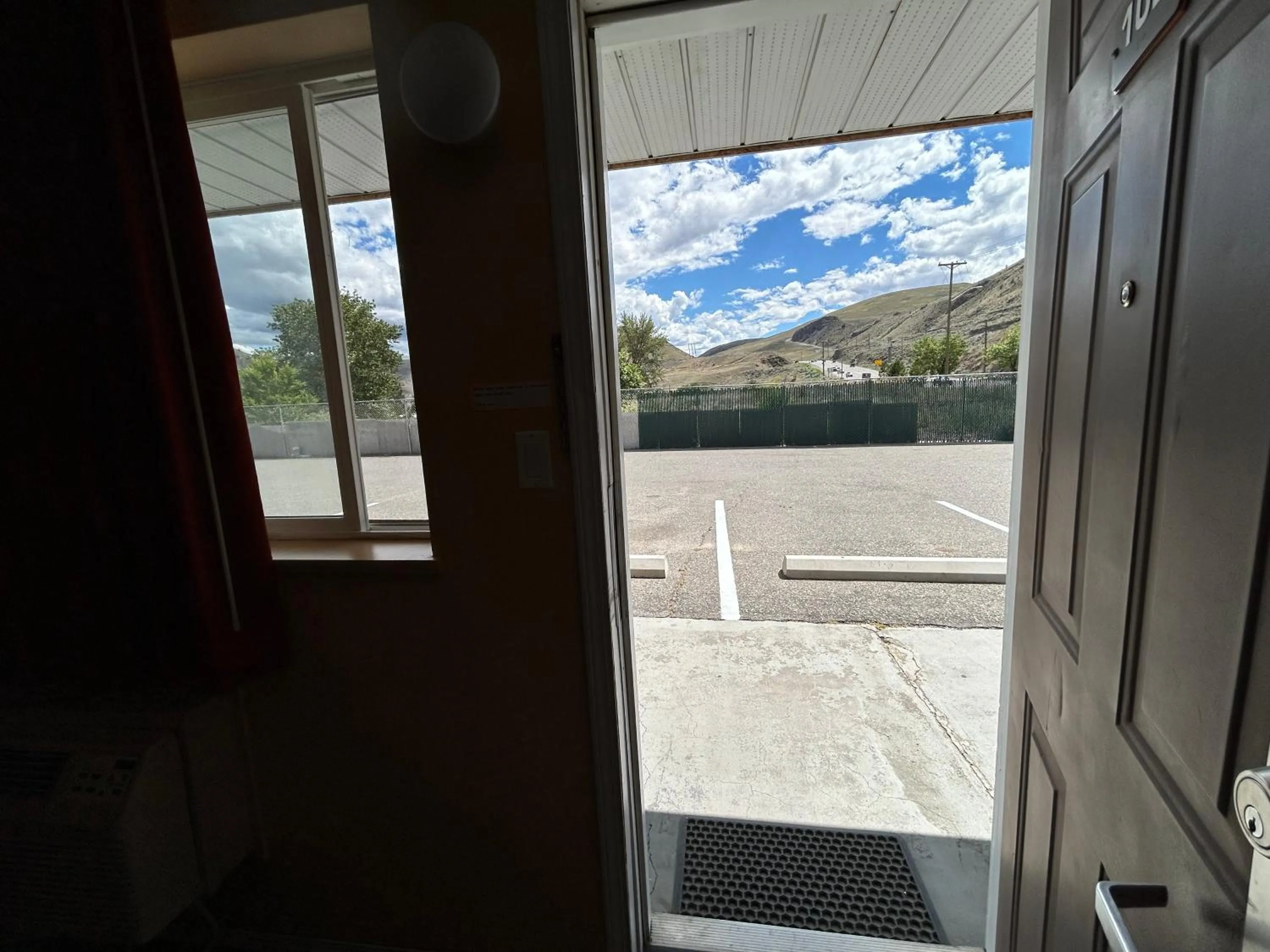 Riverside Motel Cache Creek