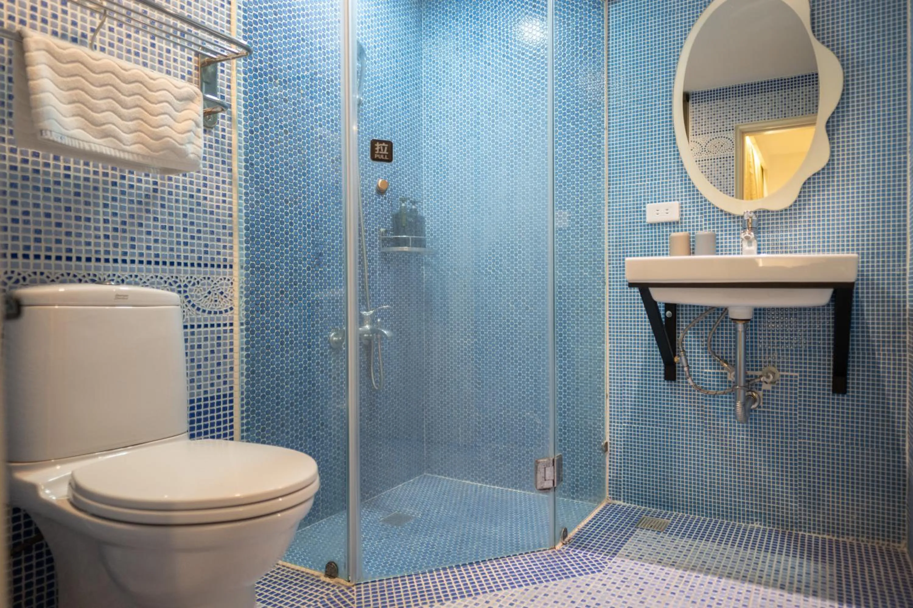 Bathroom in K-ONE Homestay