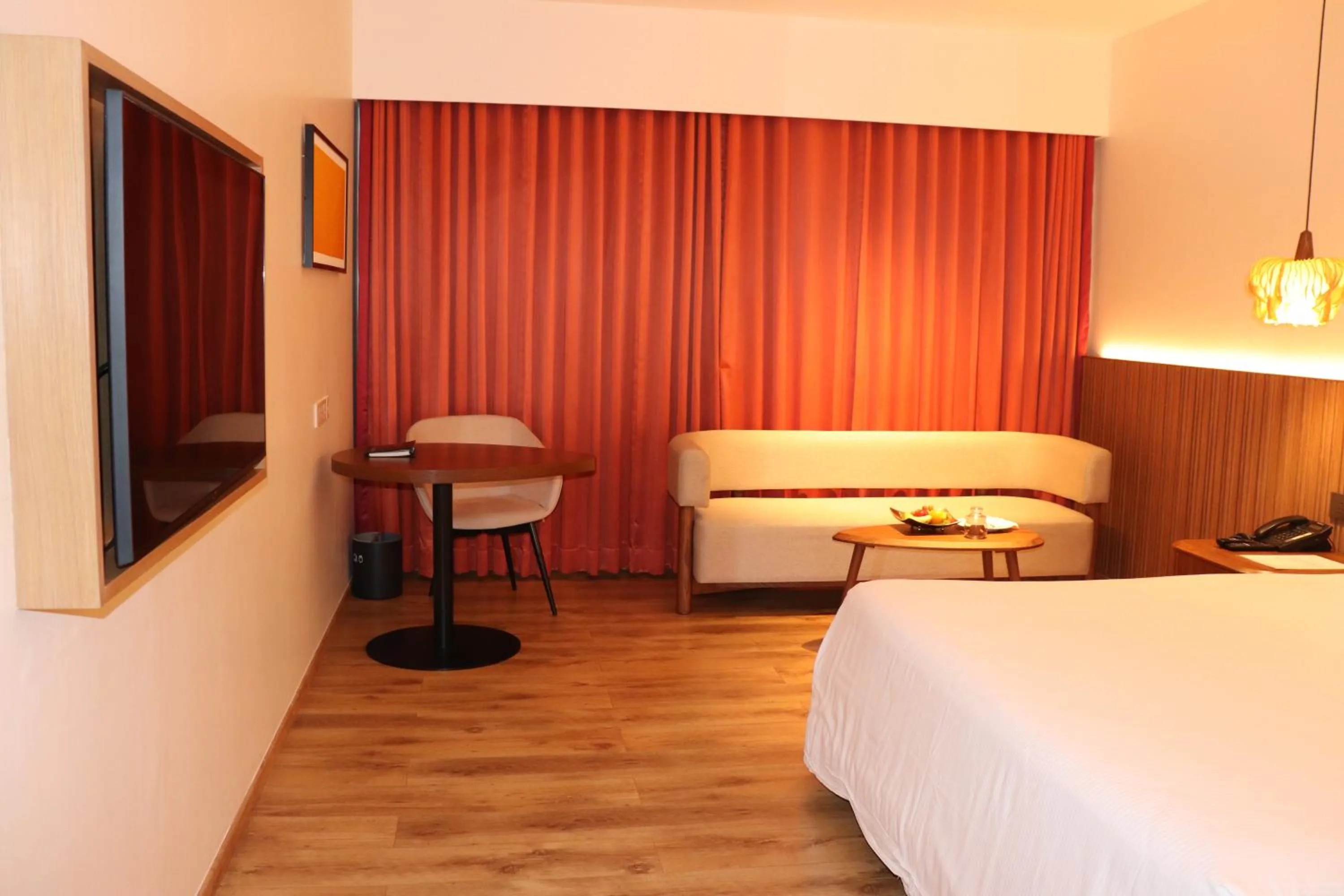 Bedroom, Bed in Marigold Hotel