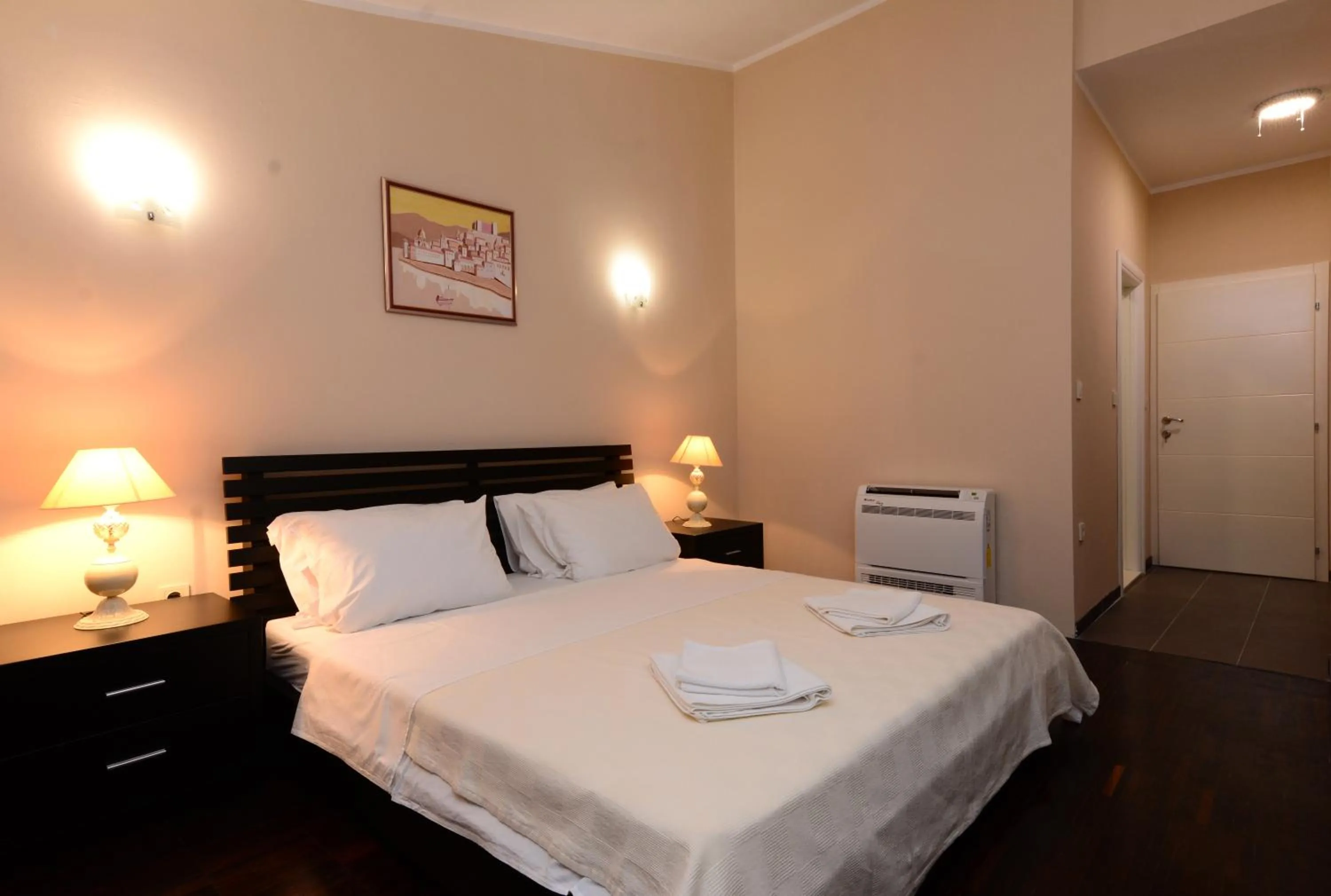 Bed in Luxury Room Uzorita B&B