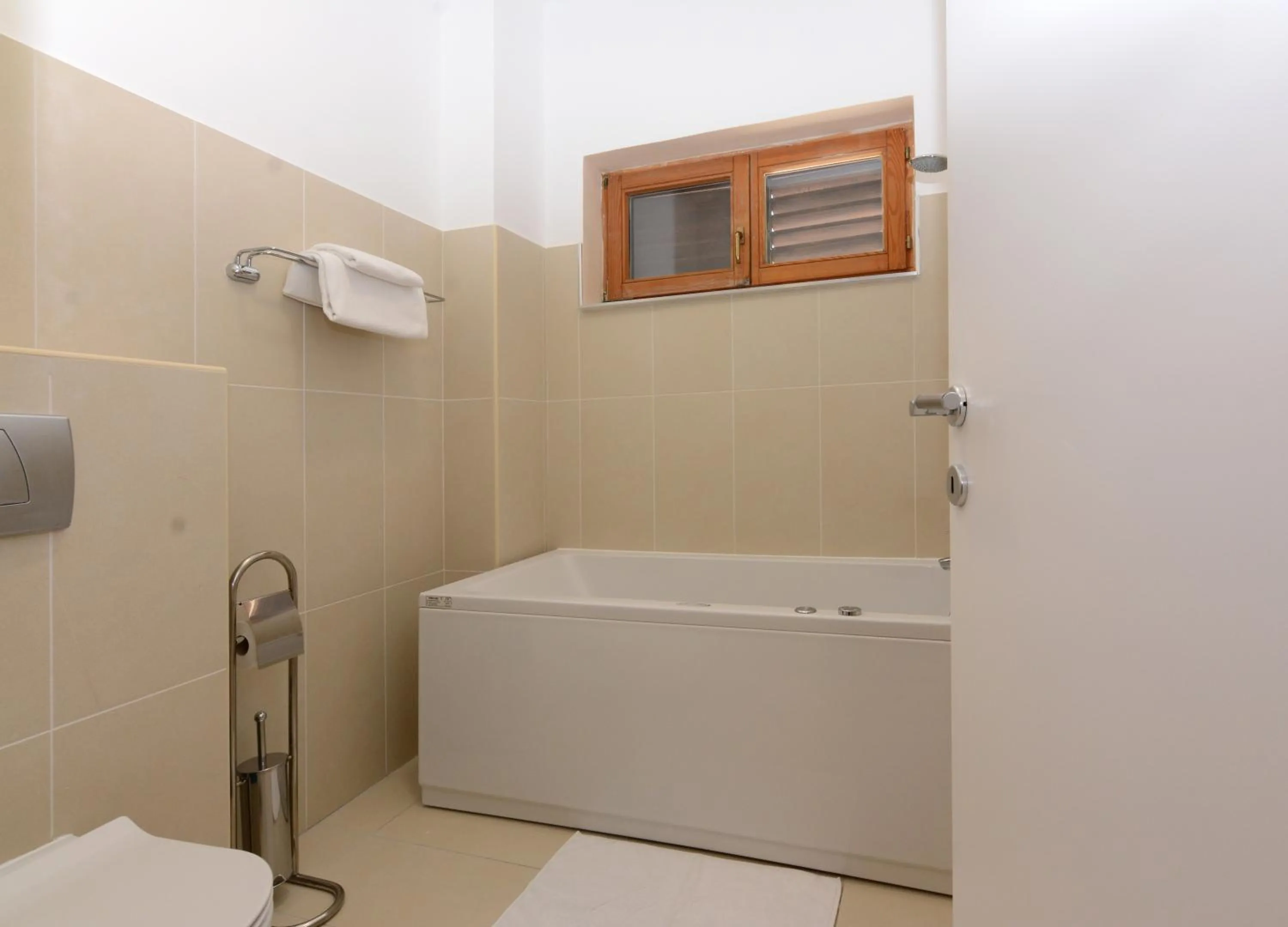 Bathroom in Luxury Room Uzorita B&B