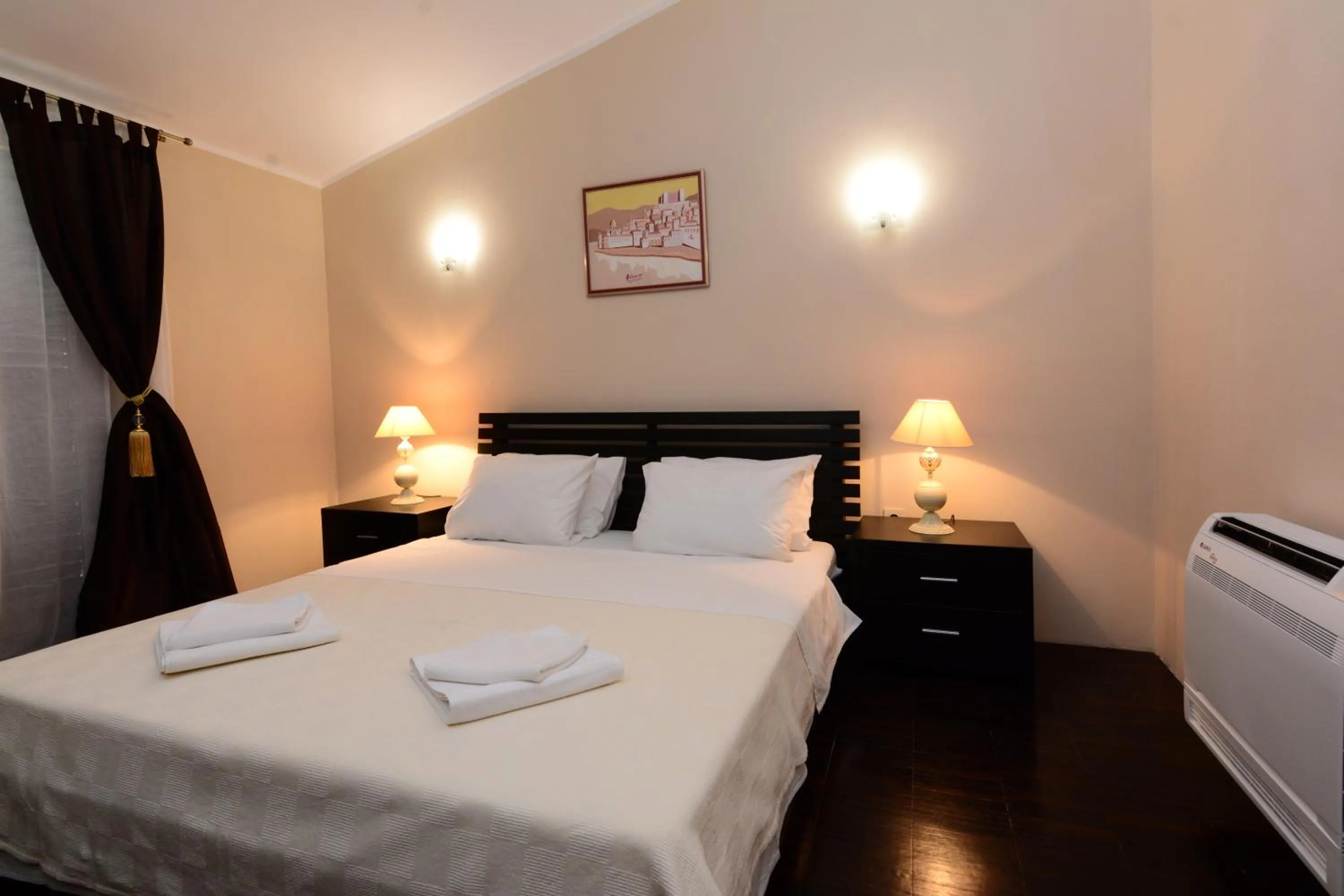 Bed in Luxury Room Uzorita B&B