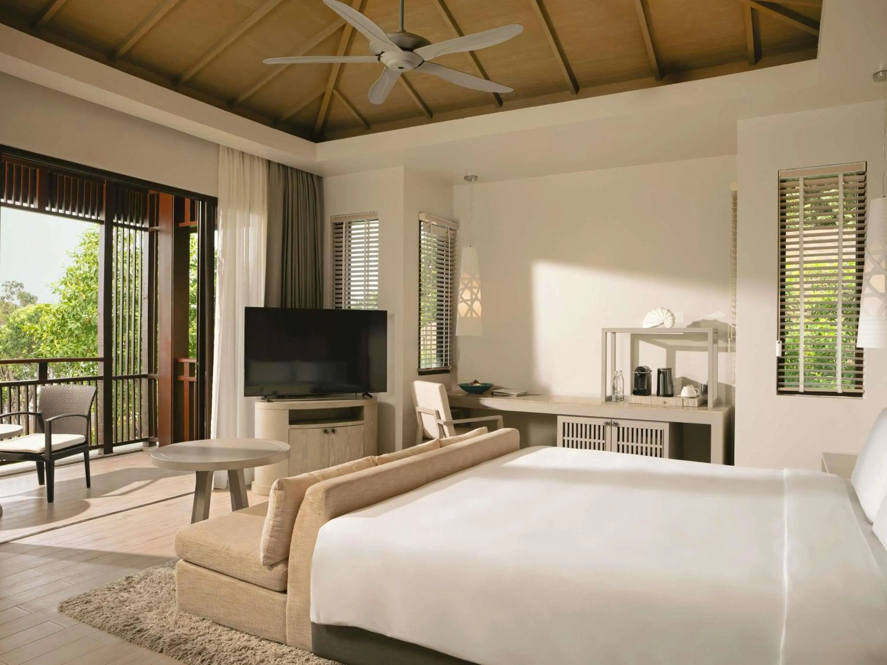 Bedroom, Bed in Pullman Phuket Arcadia Naithon Beach