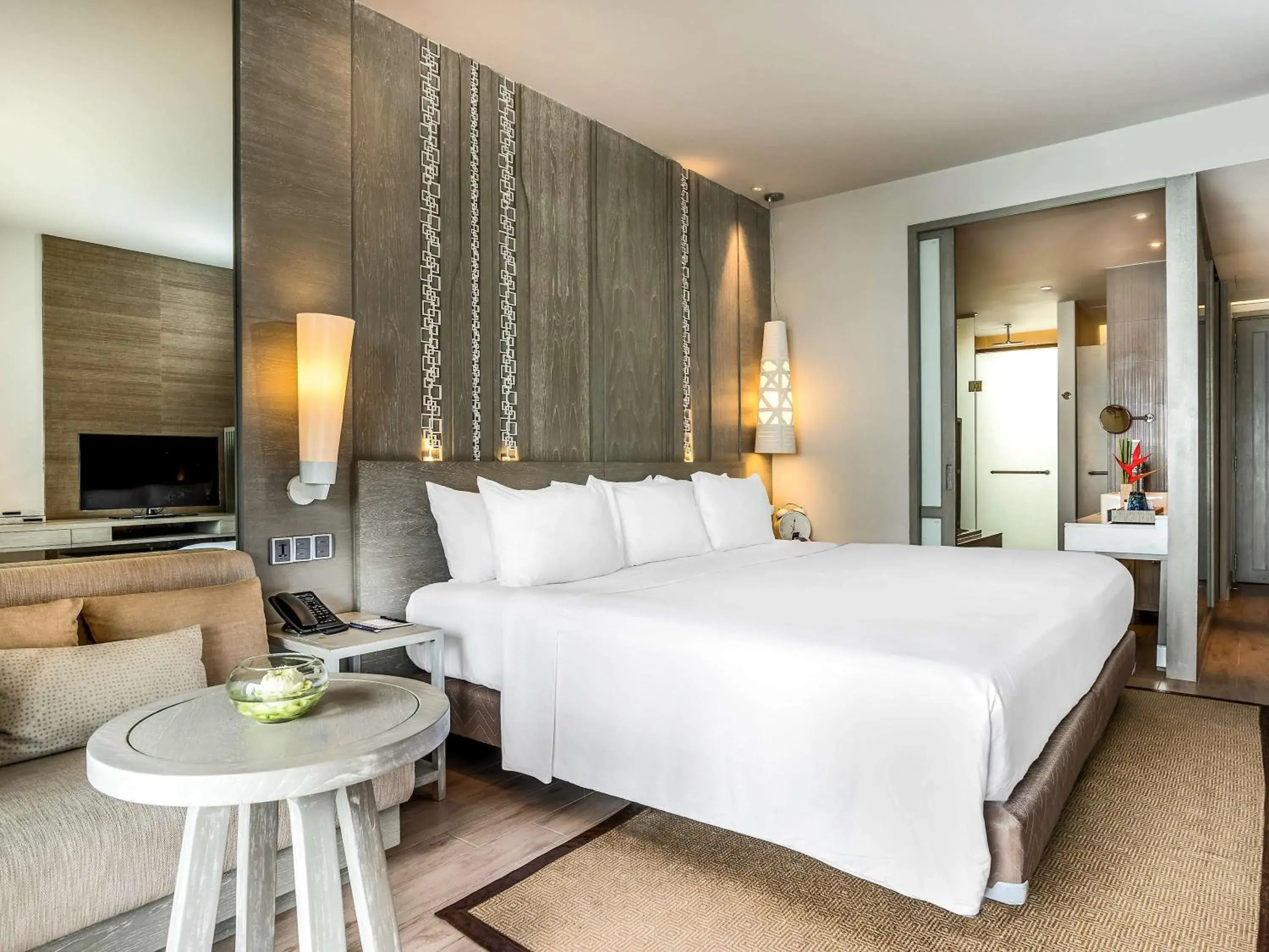 Bed in Pullman Phuket Arcadia Naithon Beach Bed in Pullman Phuket Arcadia Naithon Beach