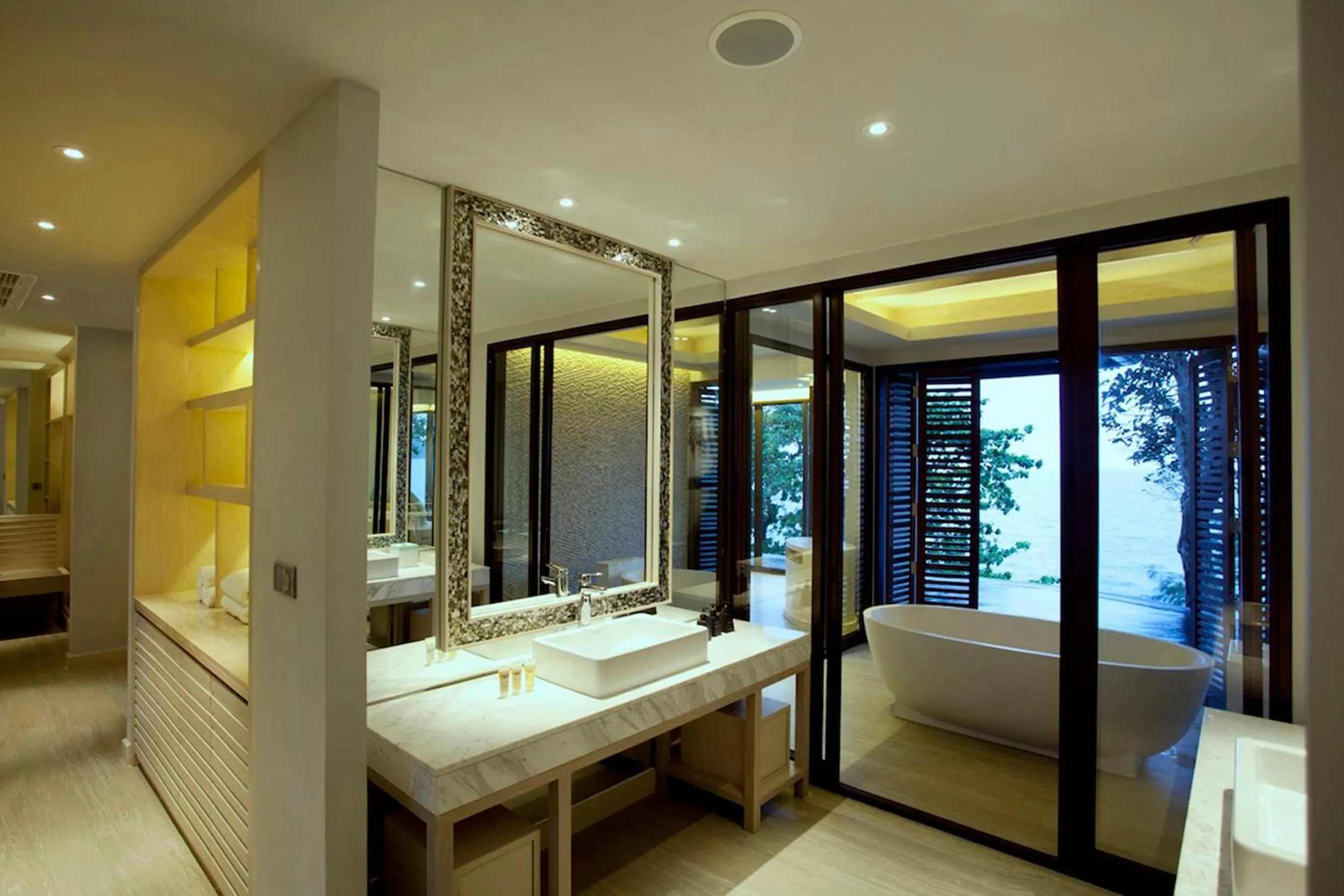 Toilet, Bed in Pullman Phuket Arcadia Naithon Beach