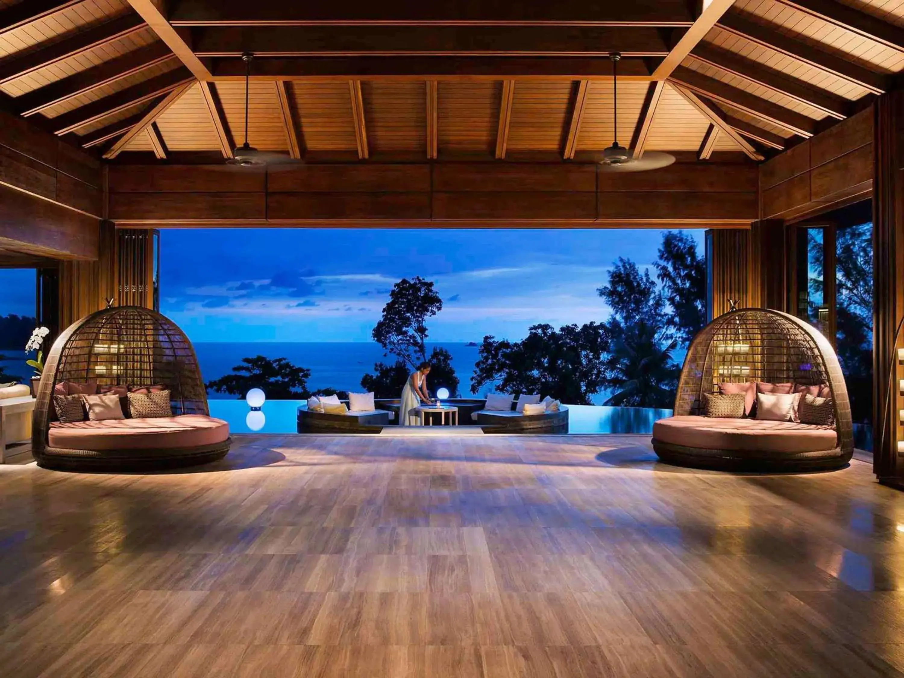 Property building in Pullman Phuket Arcadia Naithon Beach Property building in Pullman Phuket Arcadia Naithon Beach