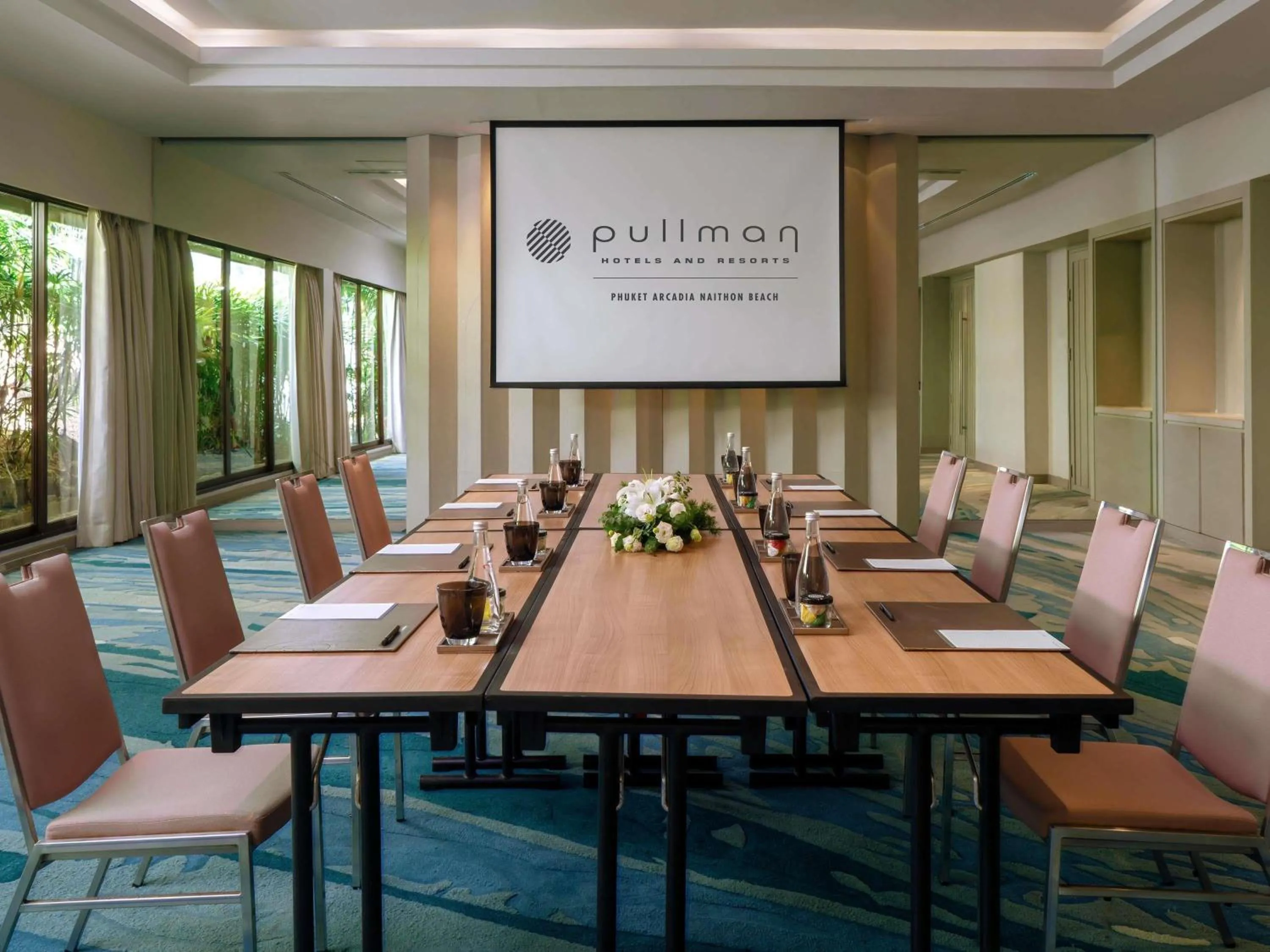 Meeting/conference room in Pullman Phuket Arcadia Naithon Beach