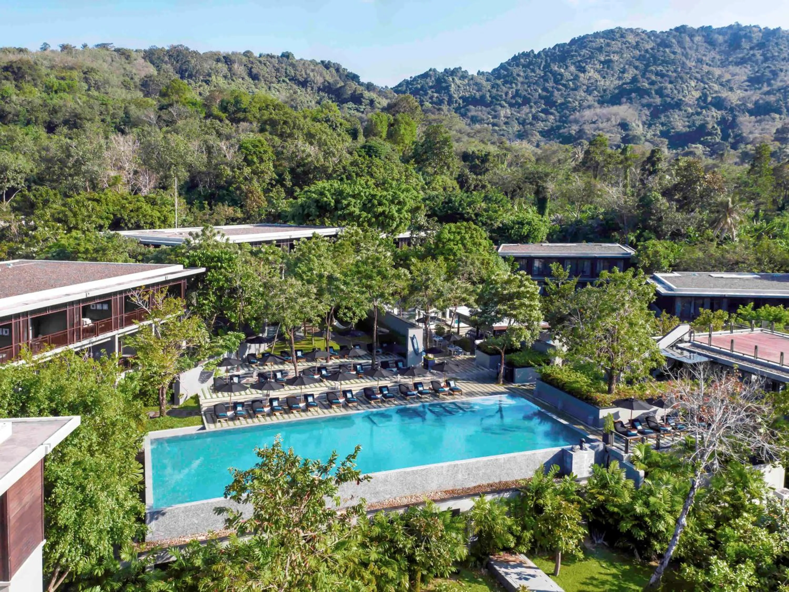 Lounge or bar in Pullman Phuket Arcadia Naithon Beach