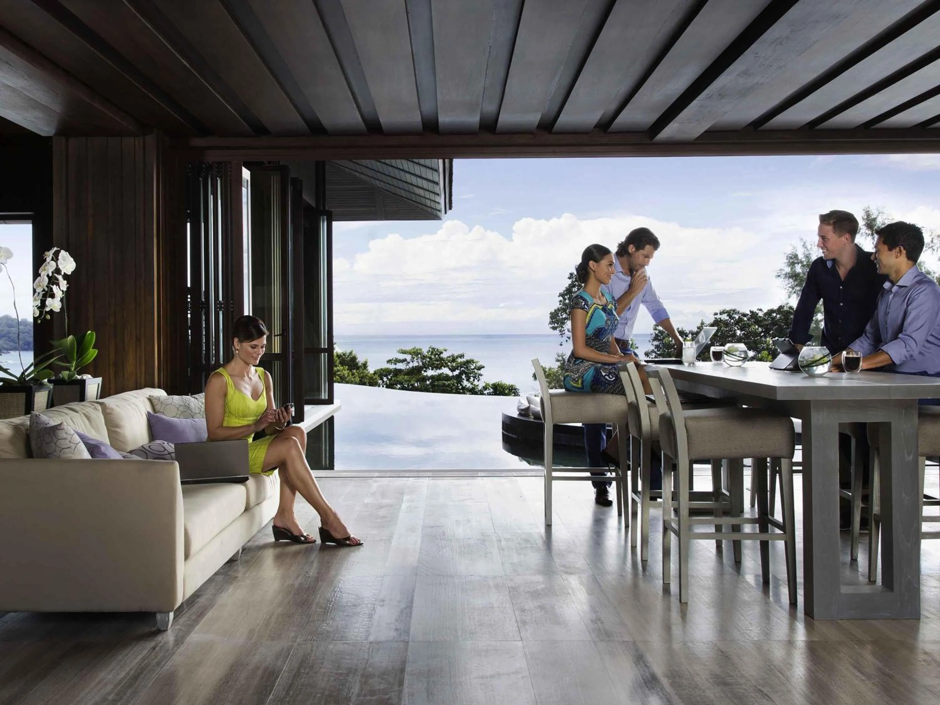 Lounge or bar in Pullman Phuket Arcadia Naithon Beach