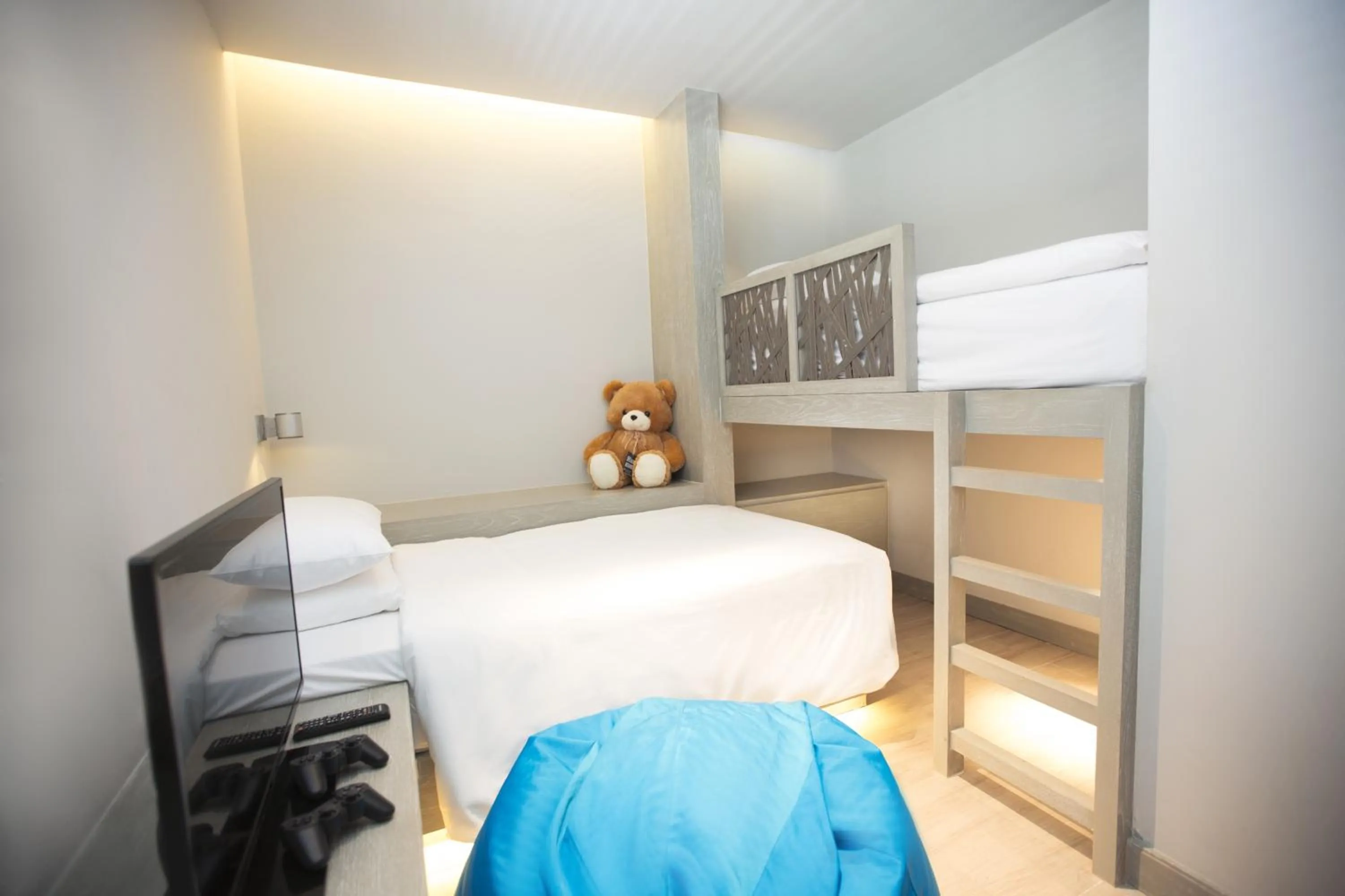 Bedroom, Bed in Pullman Phuket Arcadia Naithon Beach