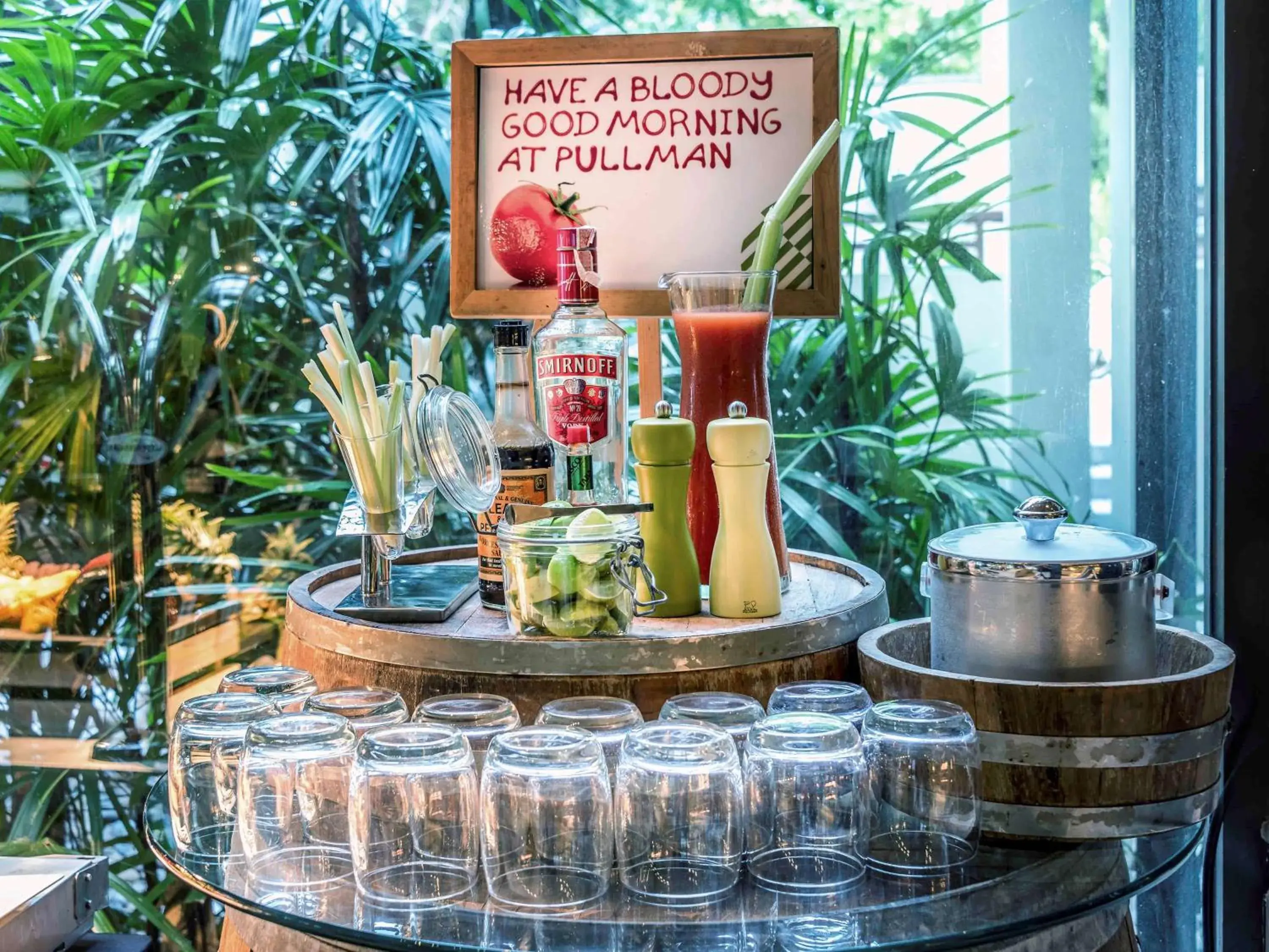 Restaurant/places to eat in Pullman Phuket Arcadia Naithon Beach Restaurant/places to eat in Pullman Phuket Arcadia Naithon Beach